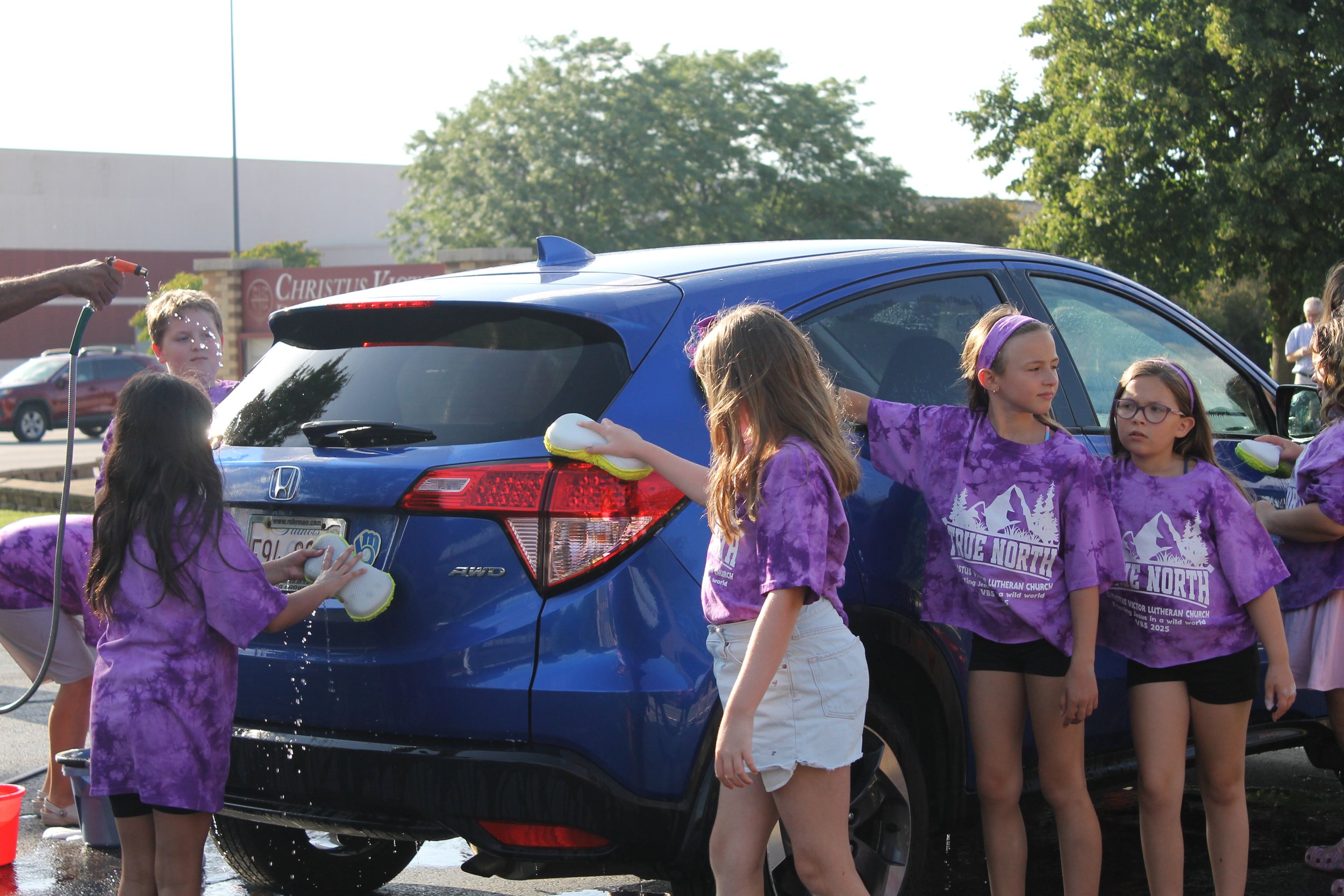 VBS Day 2 (37).JPG