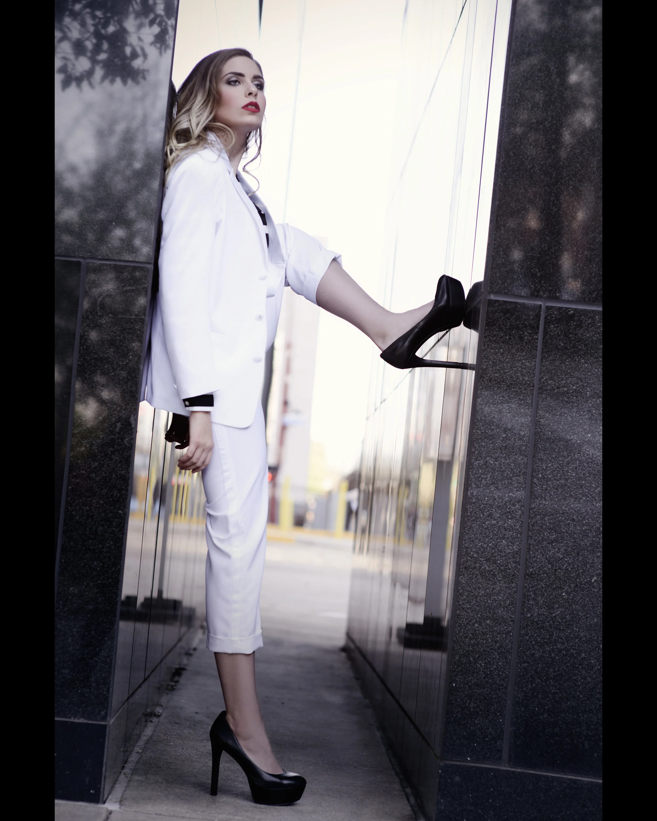 Anthem in Art Magnolia Model Spotlight18.JPG