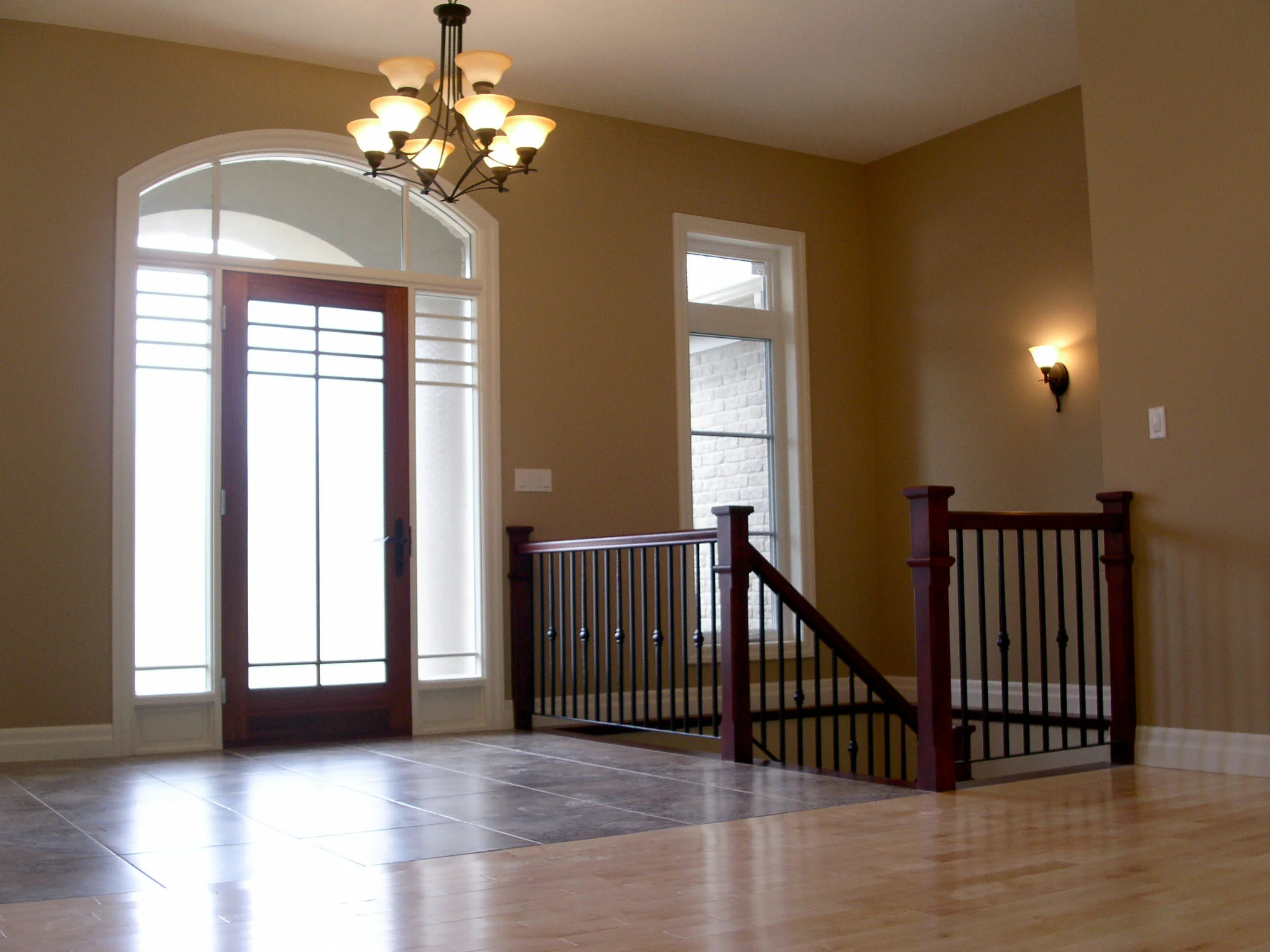 hall_2.jpg