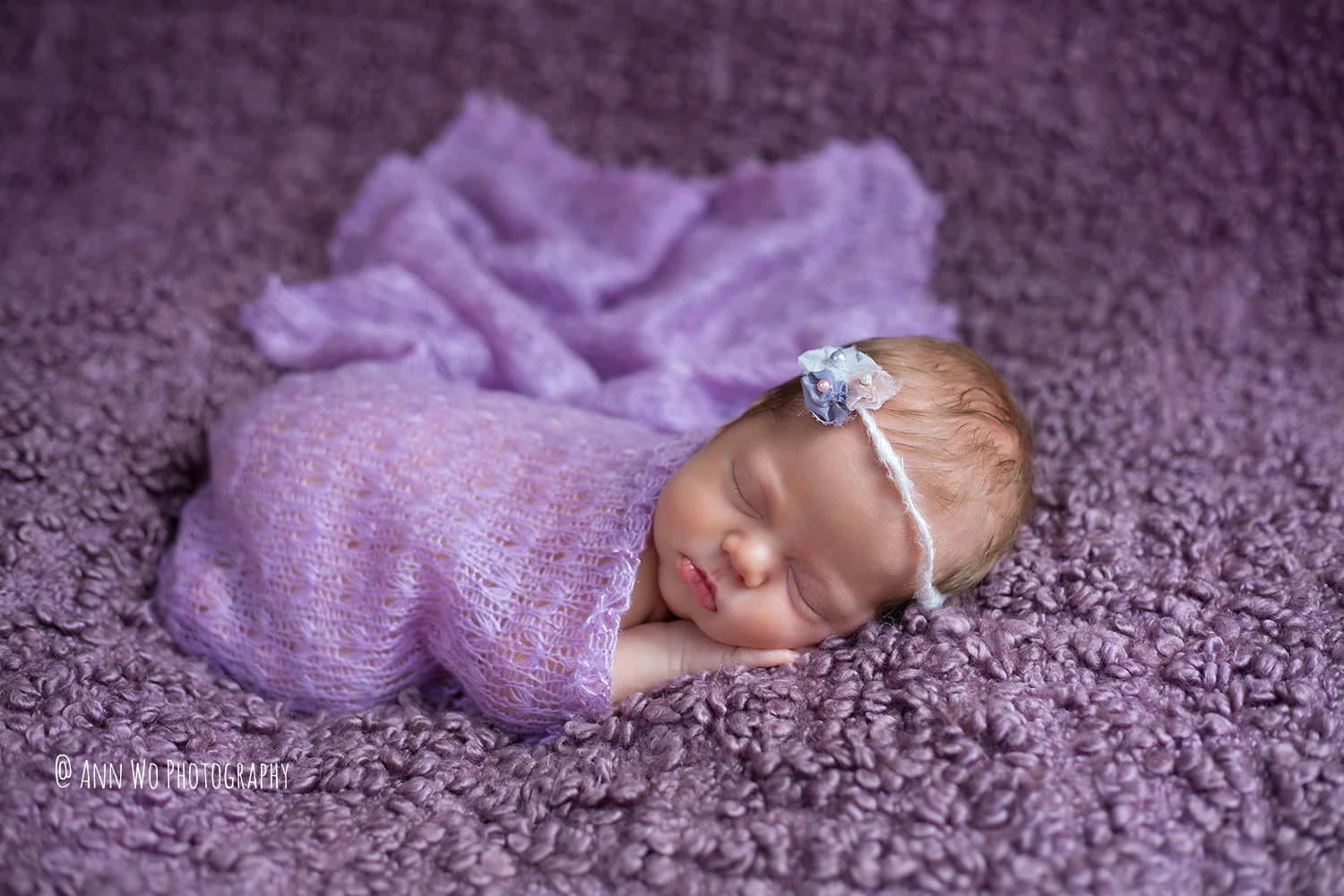 ann-wo-newborn-baby-photographer-maidenhead-9Apr2014-preview3.jpg