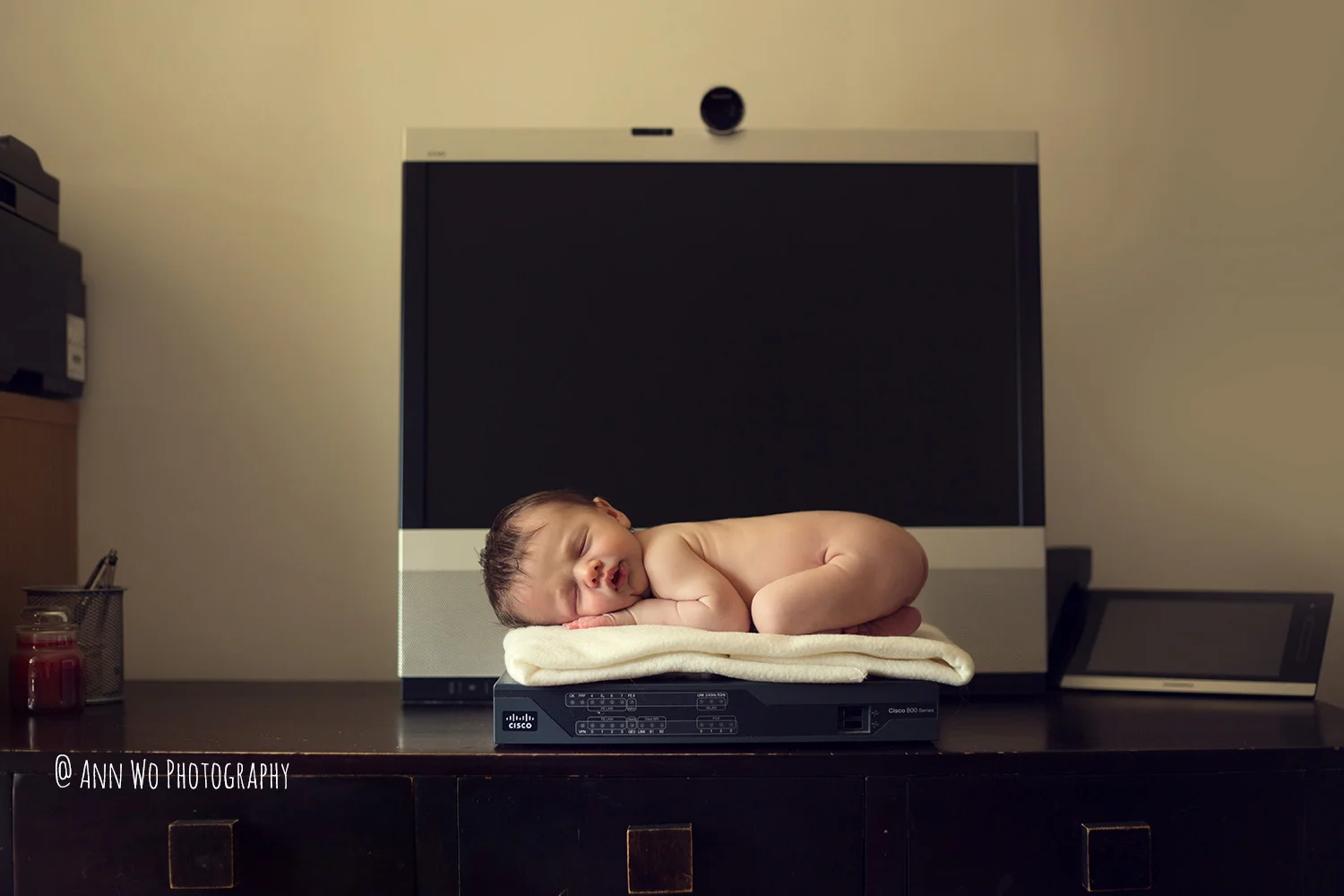 Newborn baby photo session at home - Kensington, London - Sneak Peek - Ann Wo