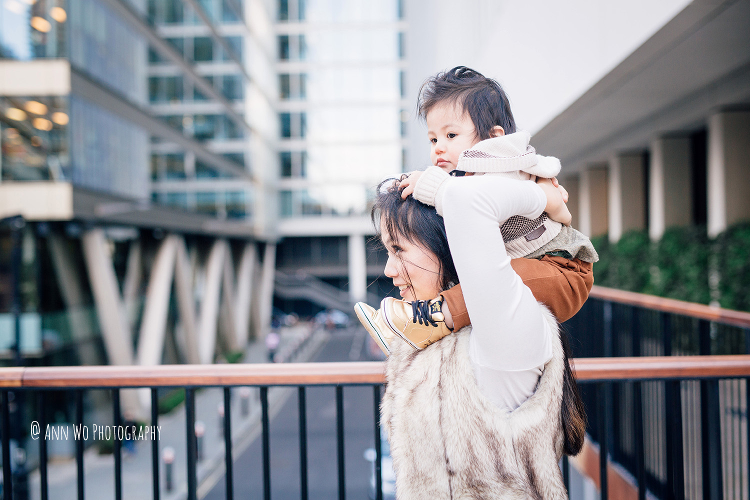 Lifestyle family photography in London - Ann Wo 