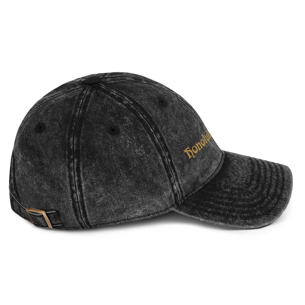 vintage-cap-black-right-side-6823dbfcc8873.jpg