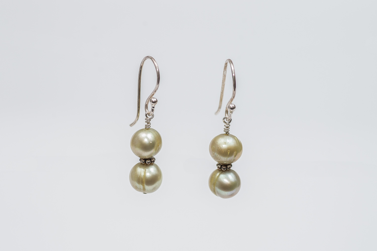 Freshwater Pearl Earrings
