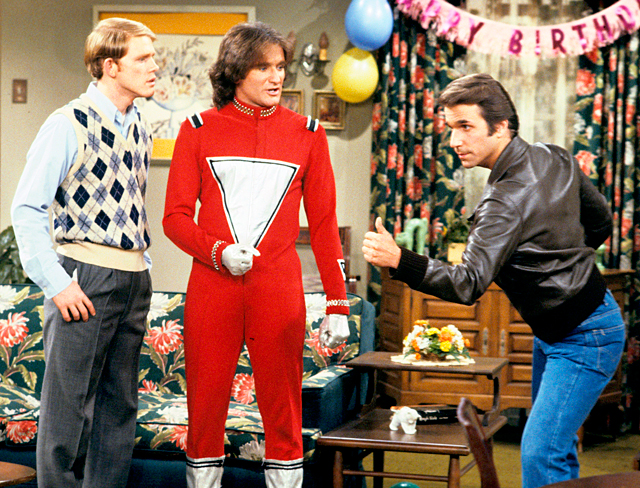 ron-howard-robin-williams-henry-winkler-happy-days-screen-shot.jpg