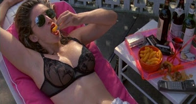 Desperately-Seeking-Susan-Madonna-Poolside-7.jpg