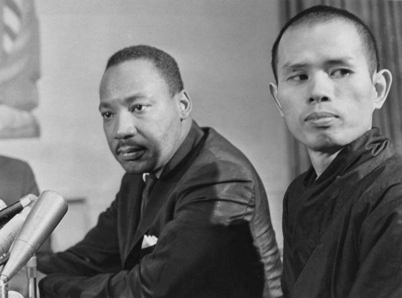07-Thich-Nhat-Hanh-with-MLK-31-May-1966-Chicago-Sheraton-Hotel-PHOTO-unknown-1642825716.jpg