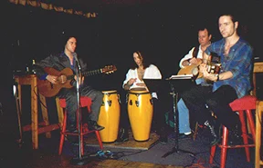 yussi&django3.jpg