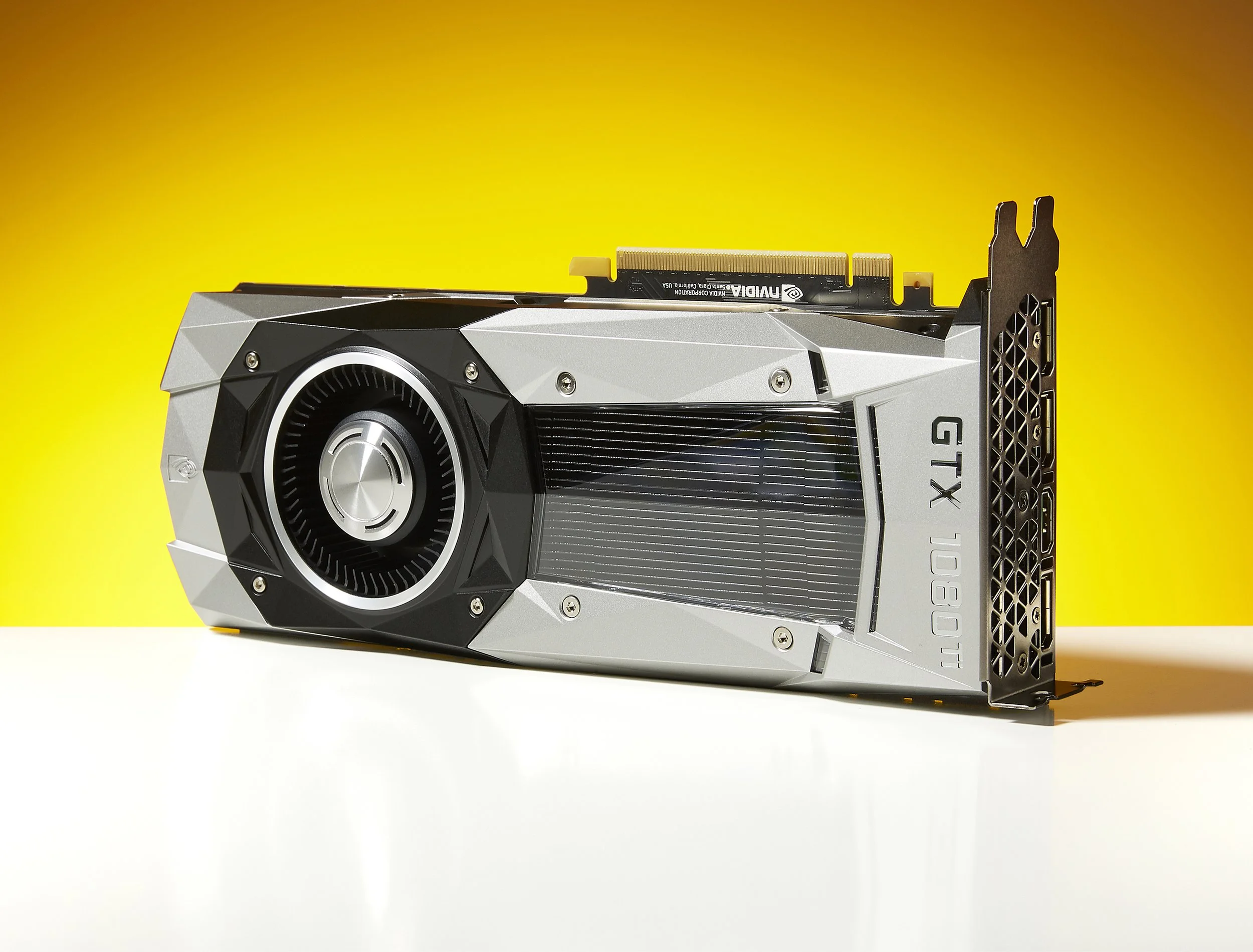 WEB_NVIDIA_GTX1080Ti_1.jpg