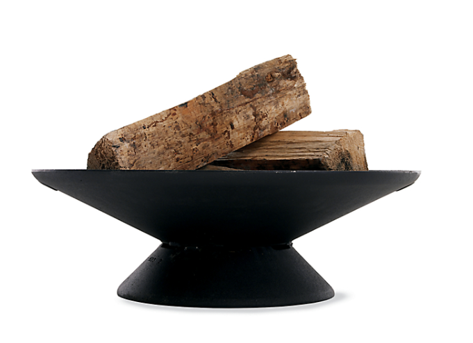 Outdoor fire pit