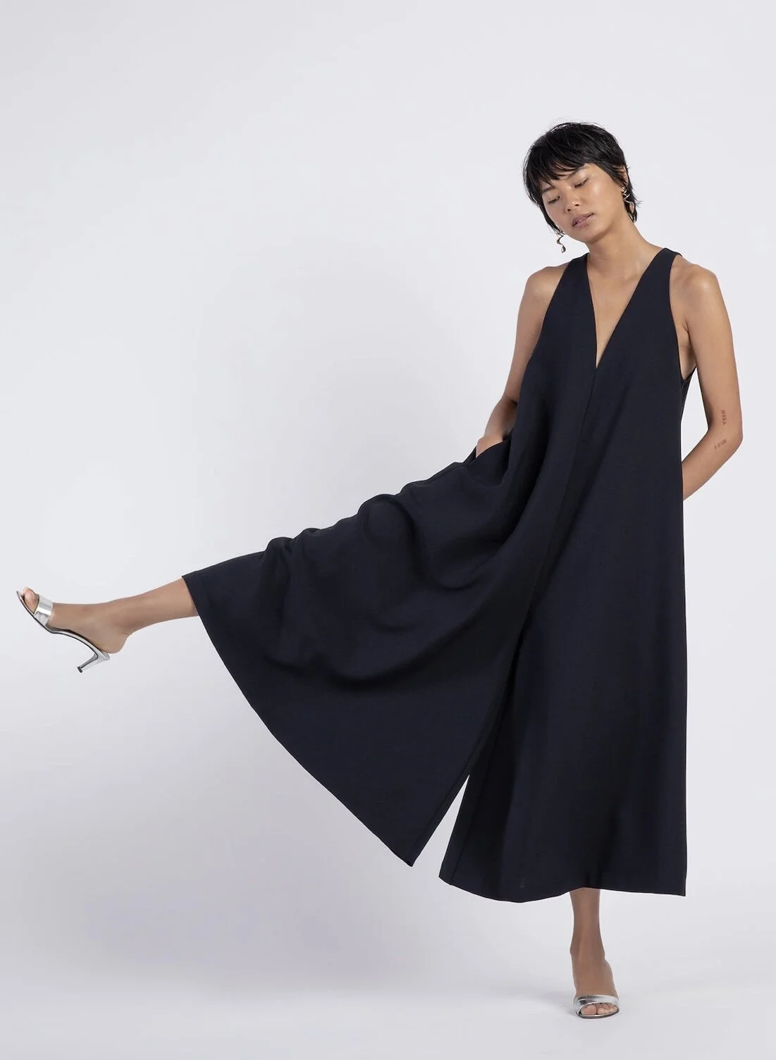 DAA34800-EA69-437A-9CD6-BF32A0C24E2B