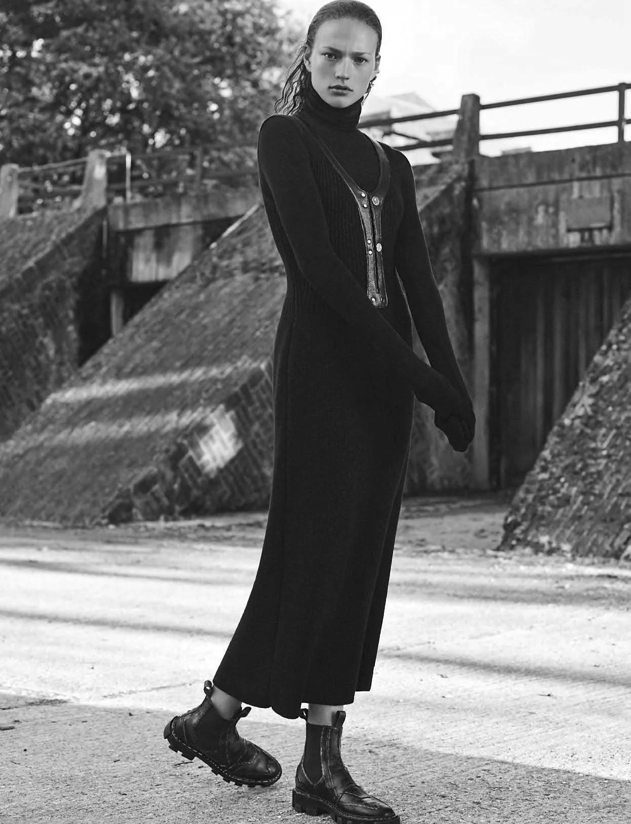sophia-ahrens-estella-boersma-by-karim-sadli-for-vogue-italia-august-2015-4.jpg