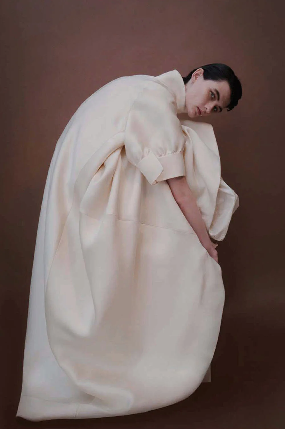 Lara-Mullen-covers-Vogue-China-June-2019-by-Bibi-Cornejo-Borthwick-4.jpg