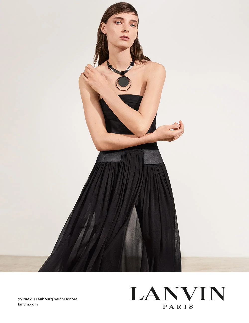 LVN_SS18_WOMEN_SP02.jpg