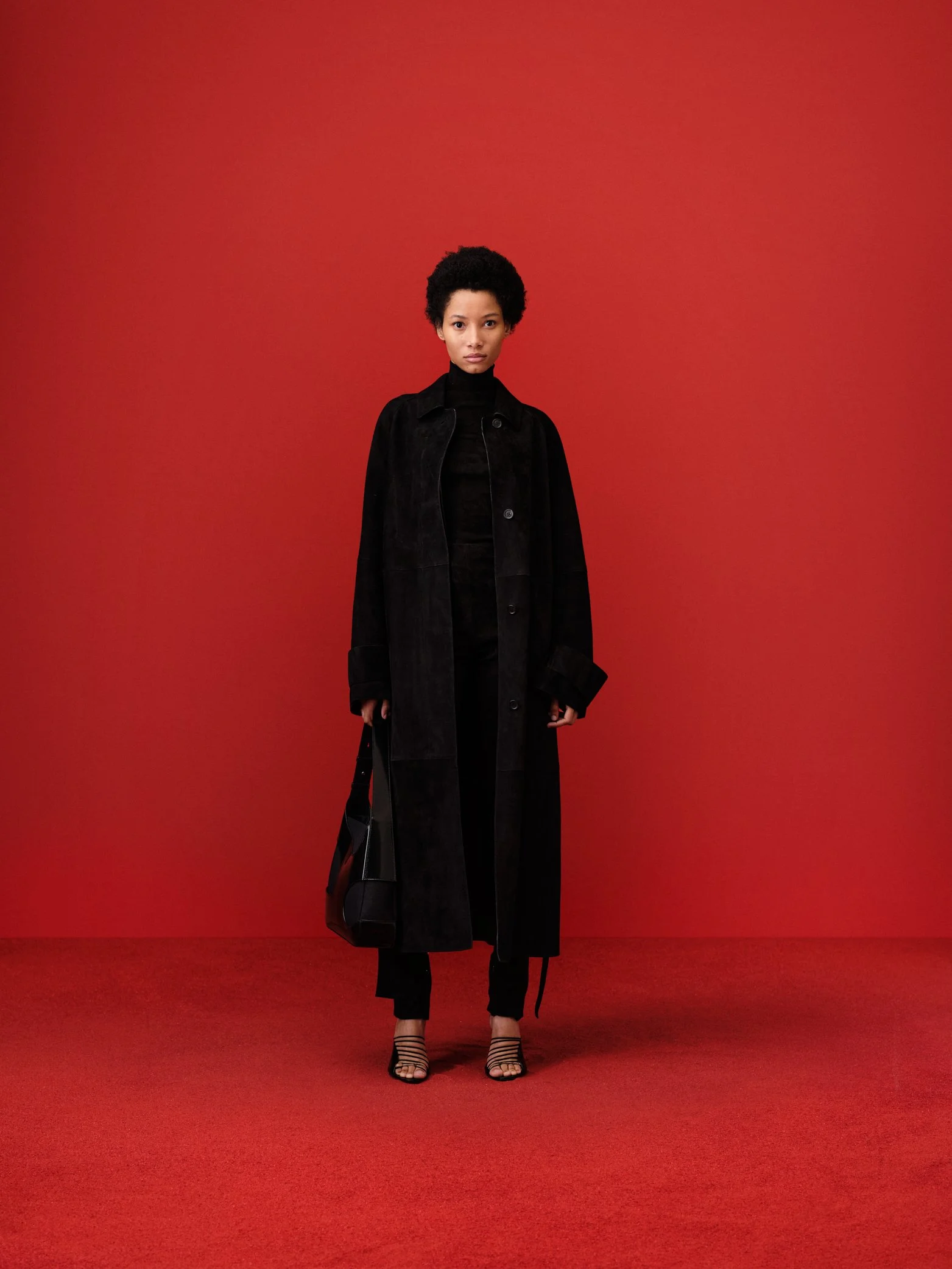 LOOK37_Ferragamo_37_0211_V04_sRGB_300DPI_2084px.jpg