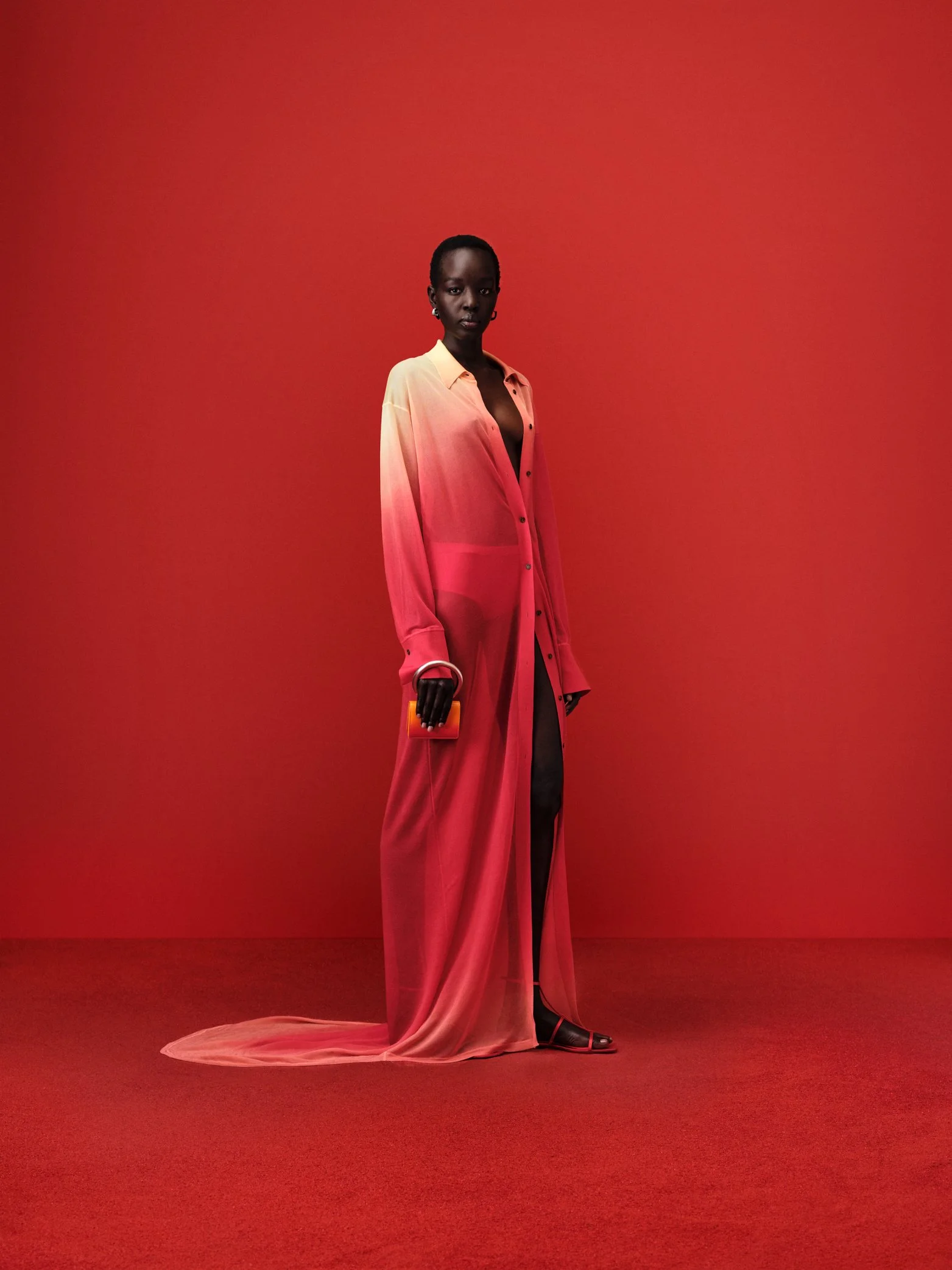 LOOK17_Ferragamo_17_0287_V04_sRGB_300DPI_2084px.jpg