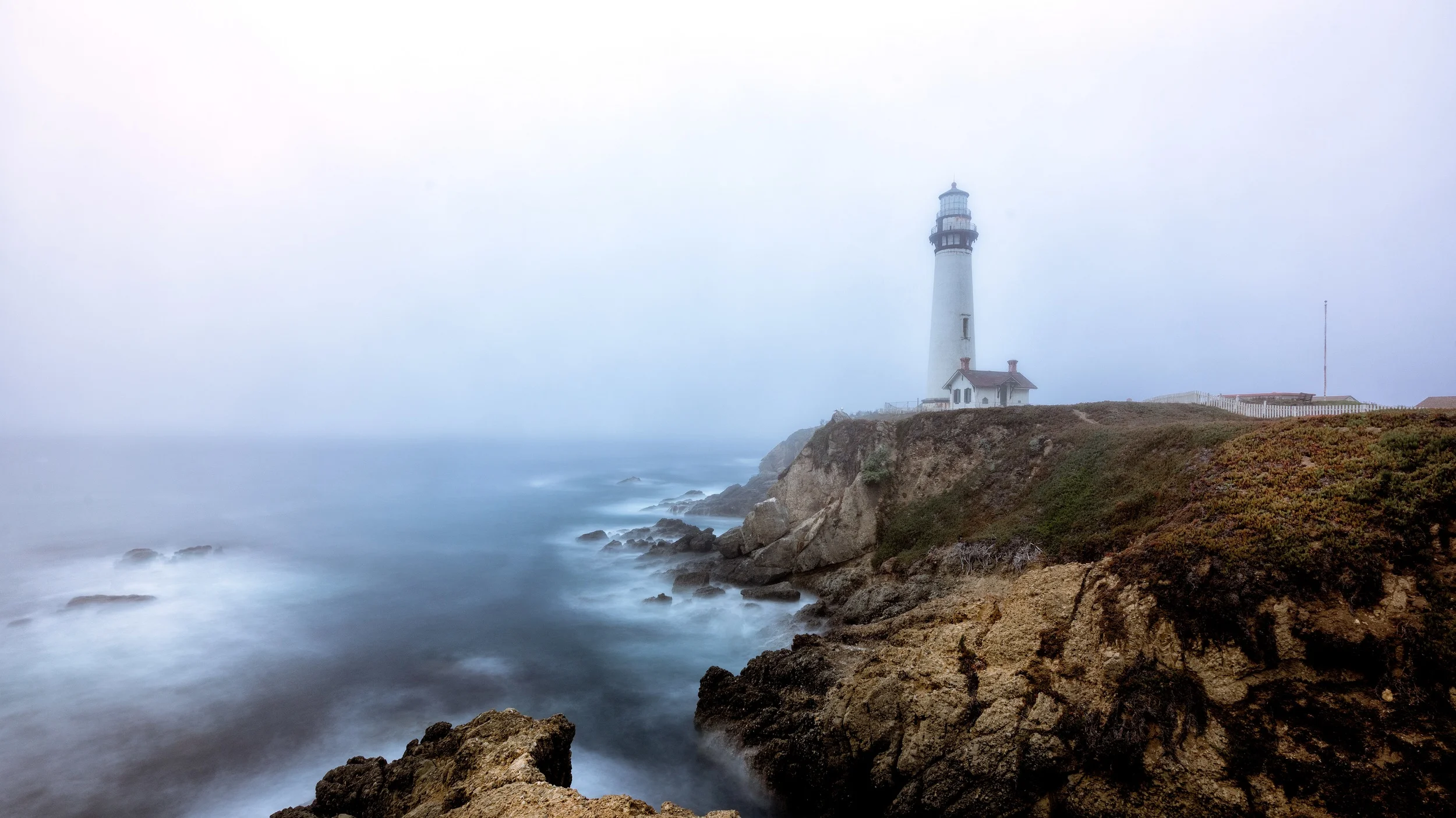 Pigeon Point Lighthouse.jpg