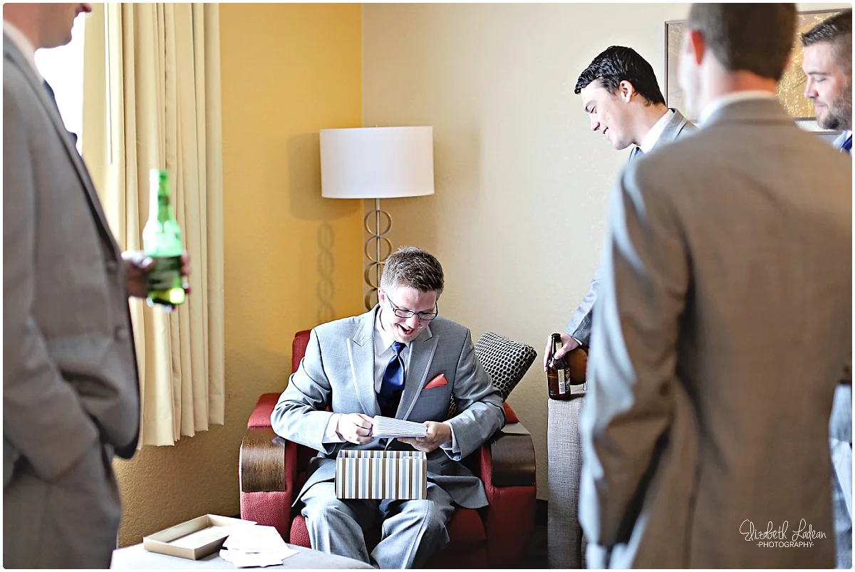 Kansas City Wedding Photography_.jpg