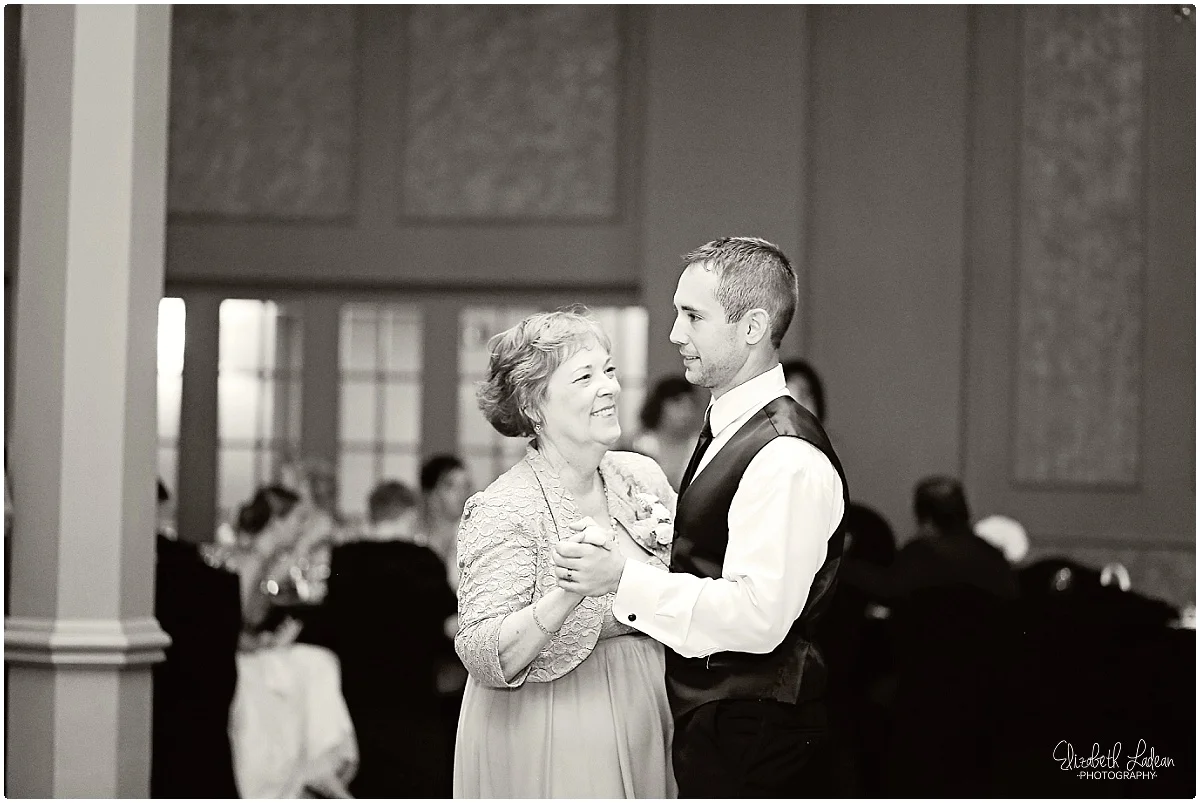 Kansas City Wedding Photographer-Henderson-Aug_2064.jpg