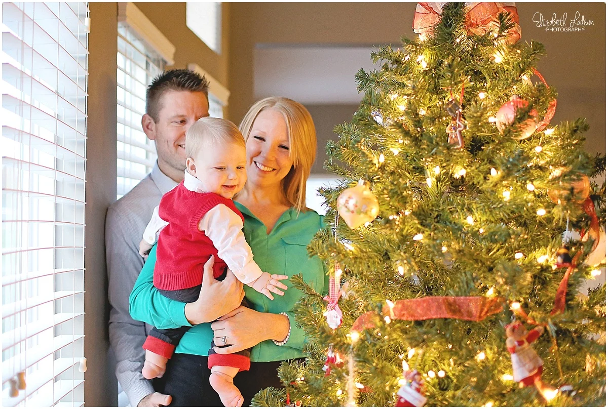 Kansas City Family Photography-Elizabeth Ladean-MiniChristmas-Sam_2015_3175.jpg