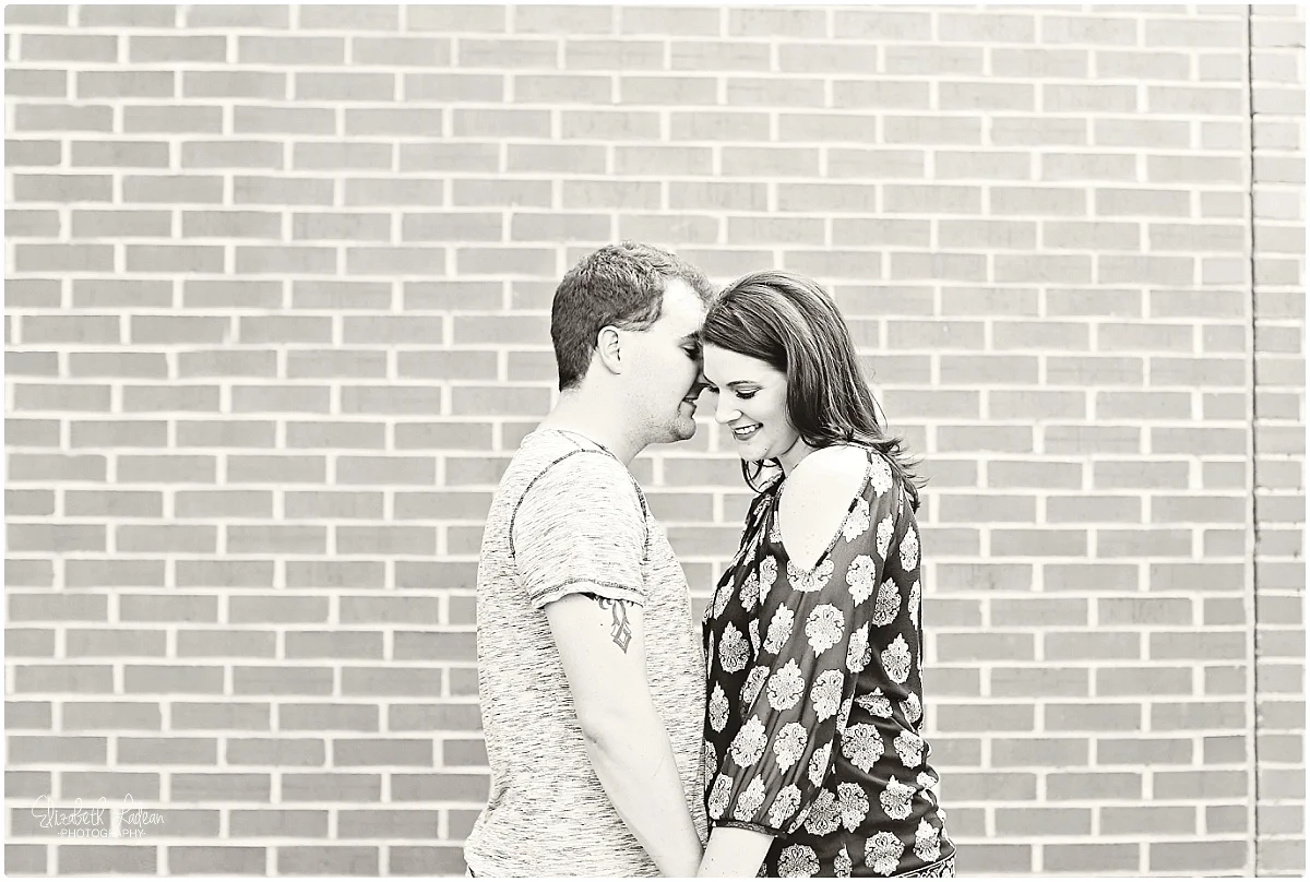 Kansas City Photographer-Elizabeth Ladean-Best-Of-Engagement_2015_3360.jpg