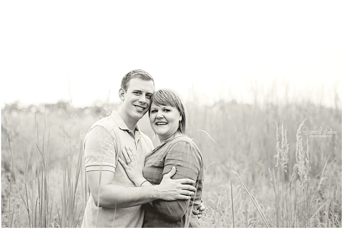 Kansas City Photographer-Elizabeth Ladean-Best-Of-Engagement_2015_3376.jpg
