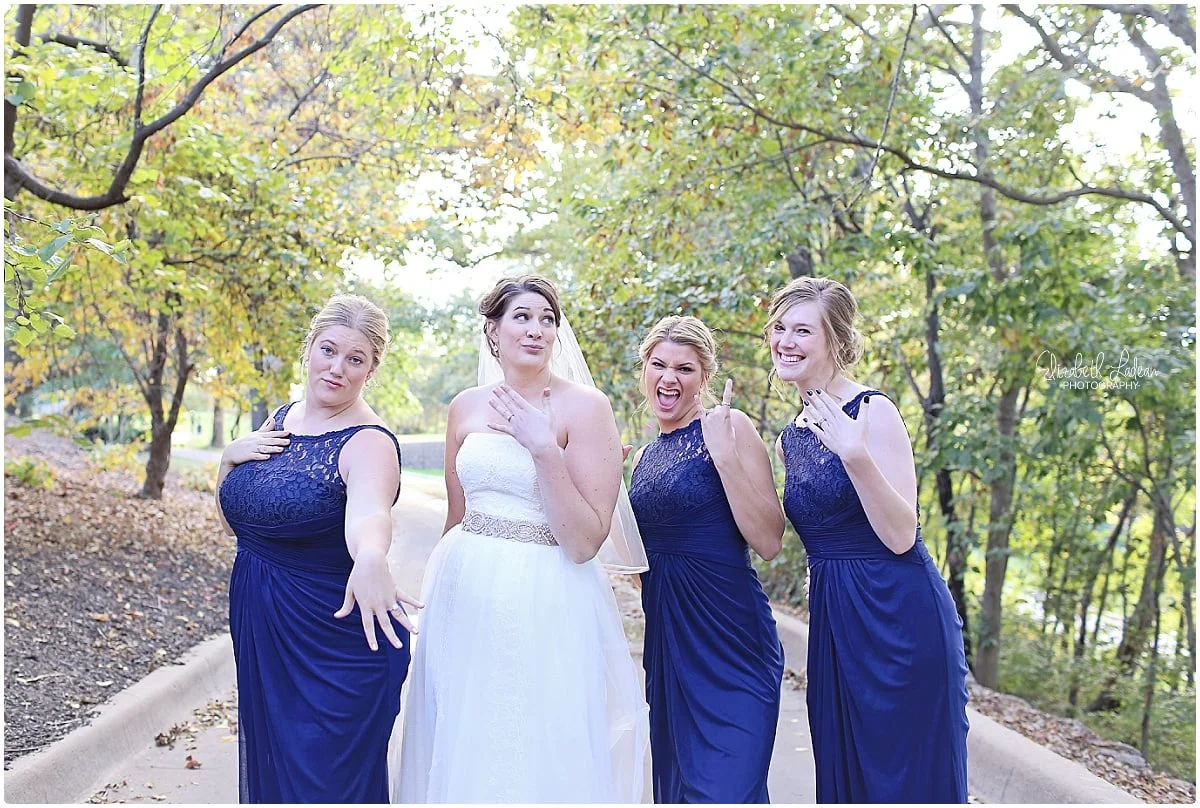 Kansas City Photographer-Elizabeth Ladean-Best-Of-Weddings_2015_3481.jpg