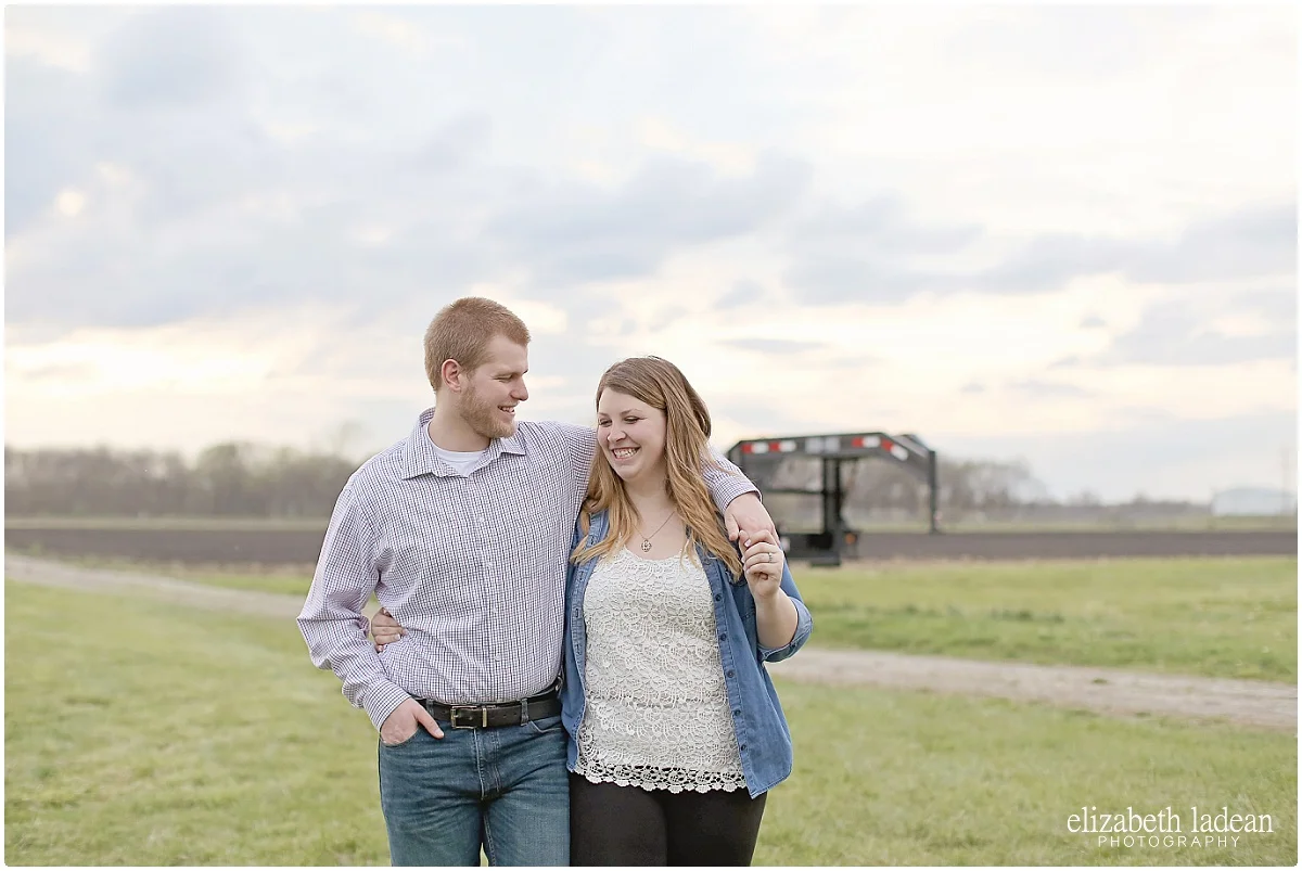 KansasCityEngagementPhotographer_ElizabethLadeanPhotography_M+S416-_5487.jpg