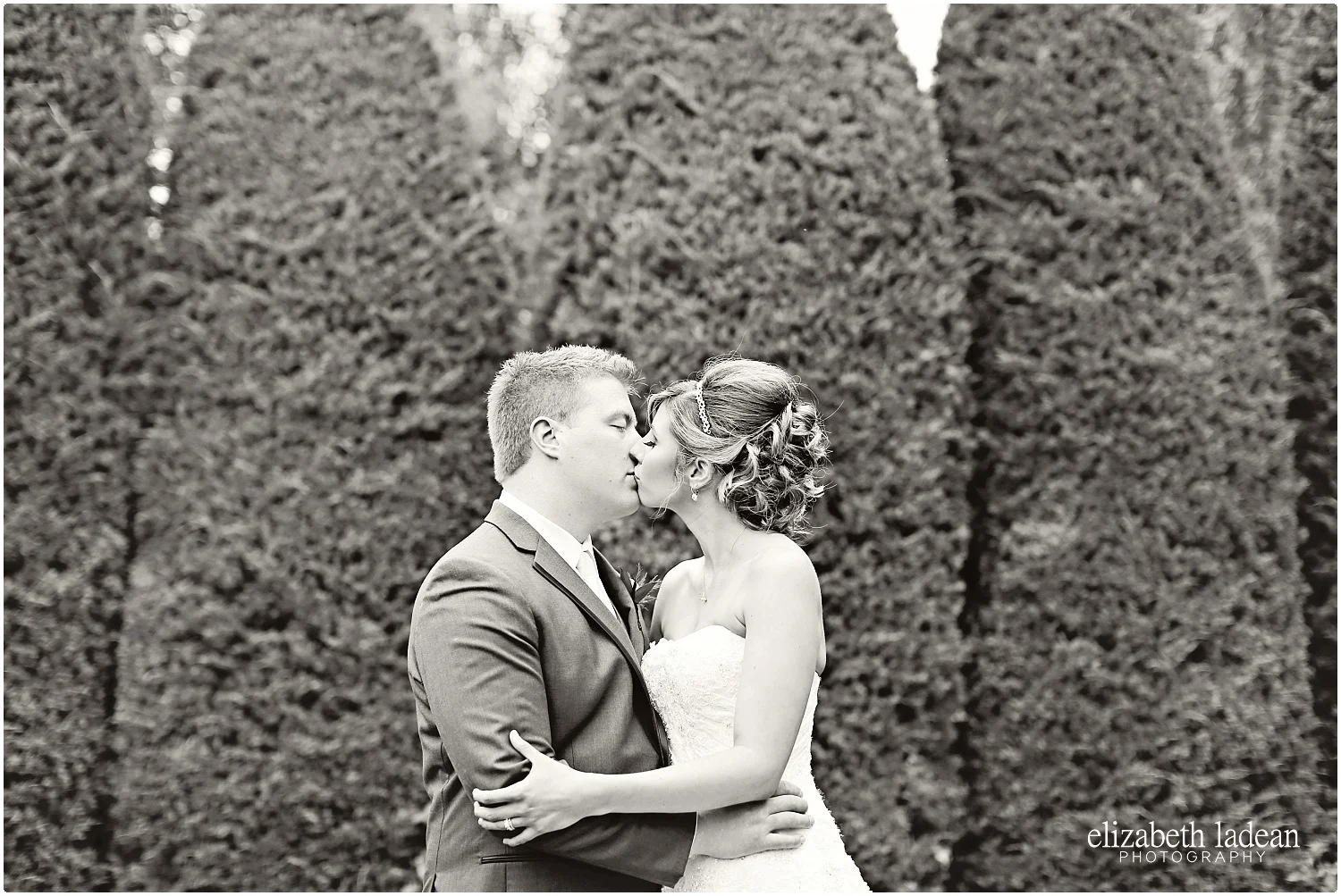KansasCityWeddingPhotographer_ElizabethLadeanPhotography-K+S-HA-530-_5607.jpg