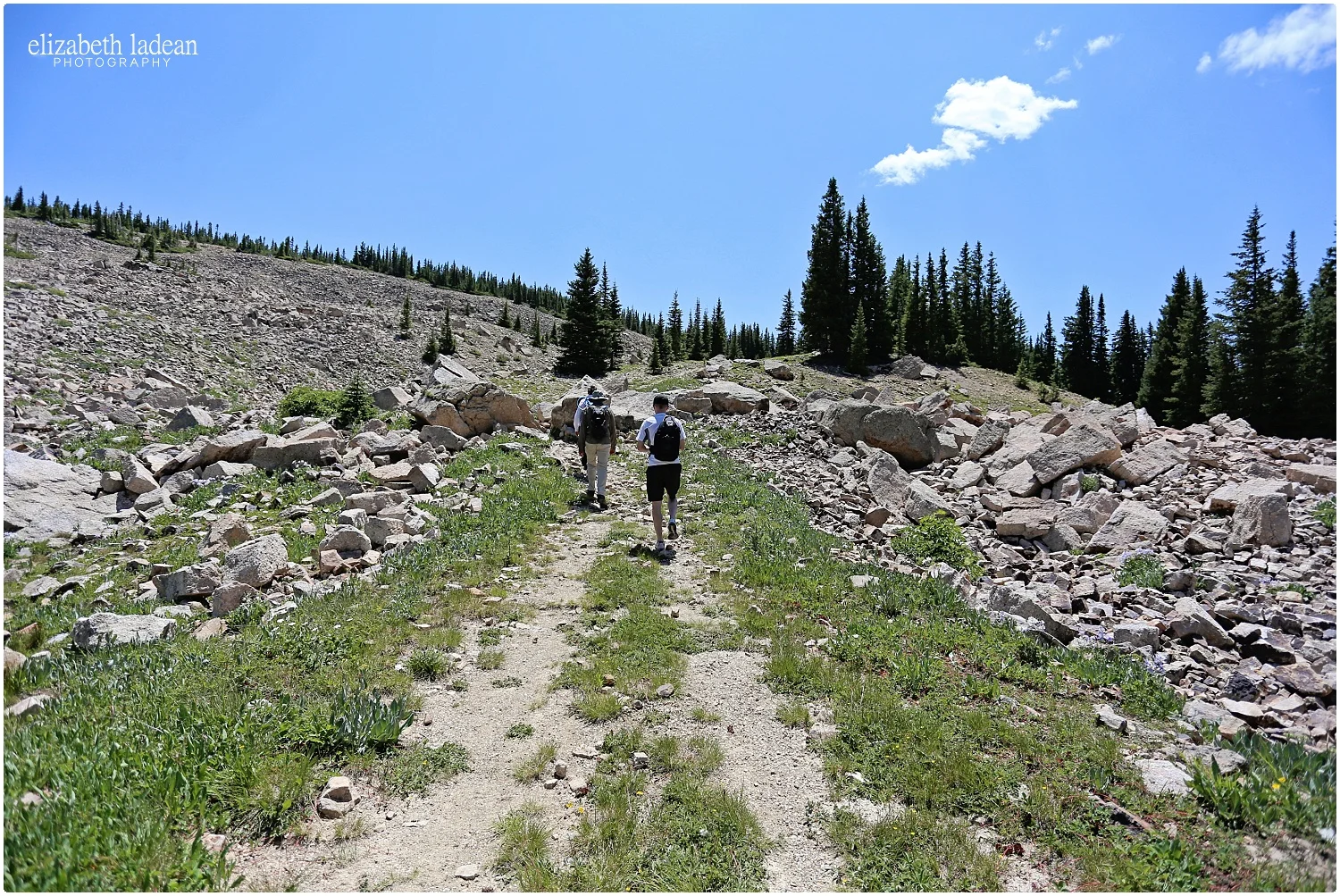 Colorado-Silverthorne-ElizabethLadeanPhotography--_6037.jpg
