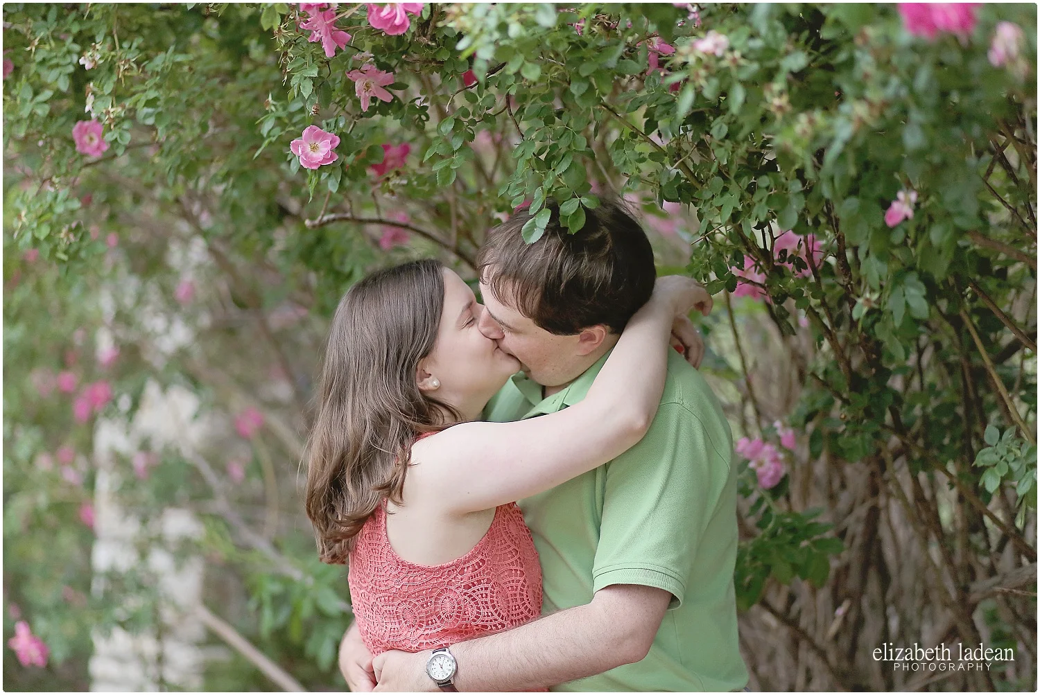 Loose-Park-Engagement-Session-Kansas-City-J+I-ElizabethLadeanPhotography-photo_6164.jpg