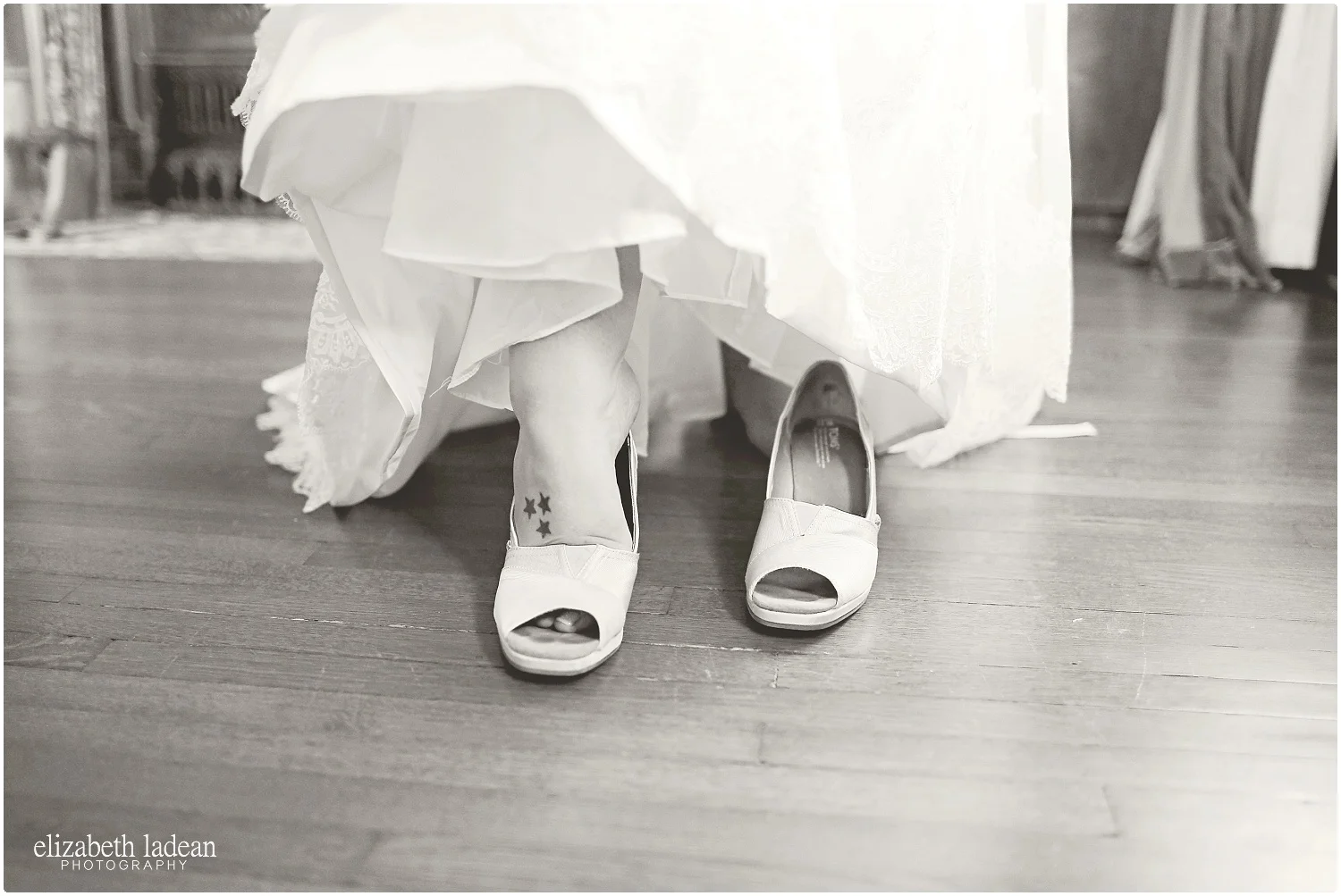 Eighteen-Ninety-Weddings-Kansas-City-Elizabeth-Ladean-Photography-K+T5716-photo_6421.jpg