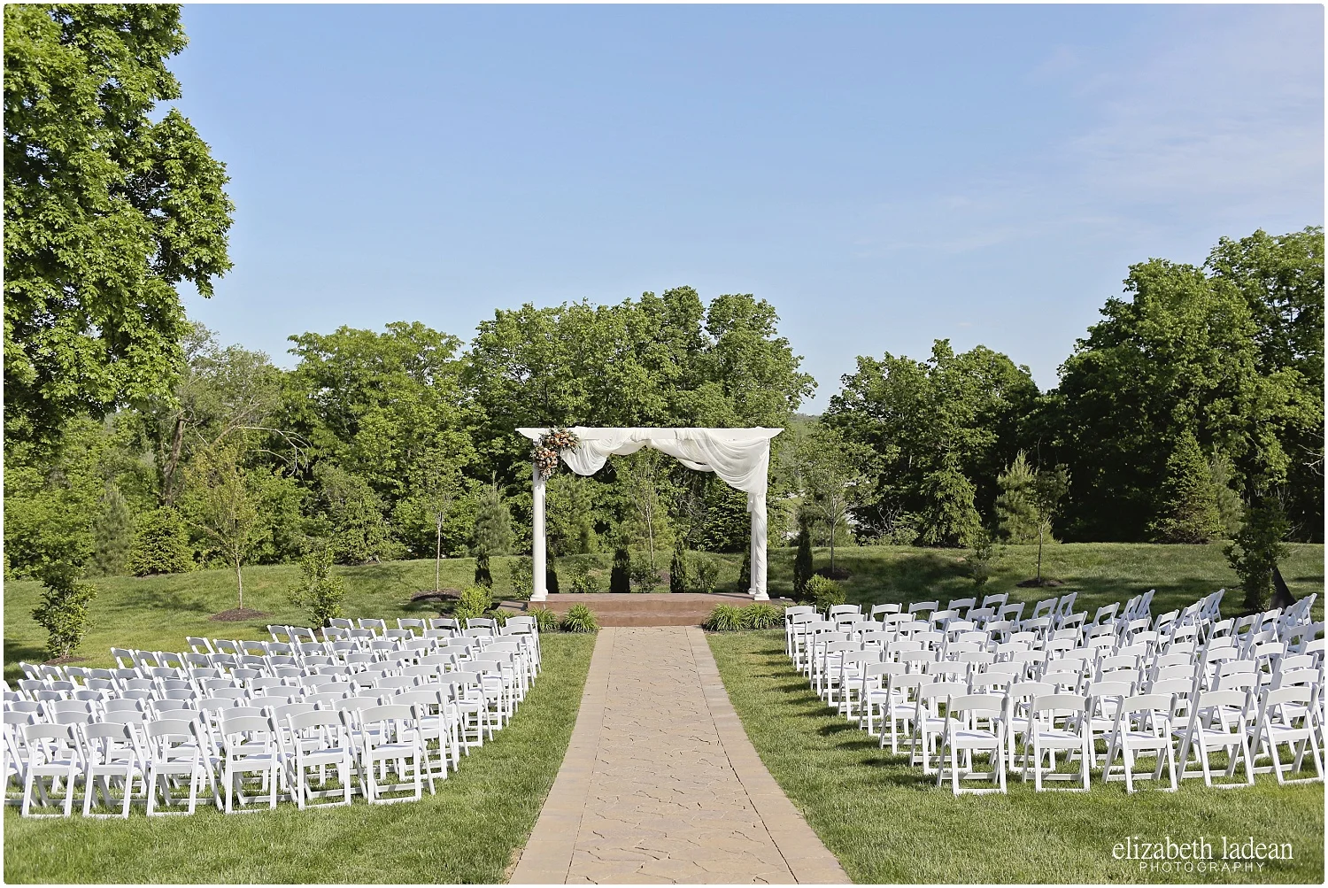 Eighteen-Ninety-Weddings-Kansas-City-Elizabeth-Ladean-Photography-K+T5716-photo_6454.jpg
