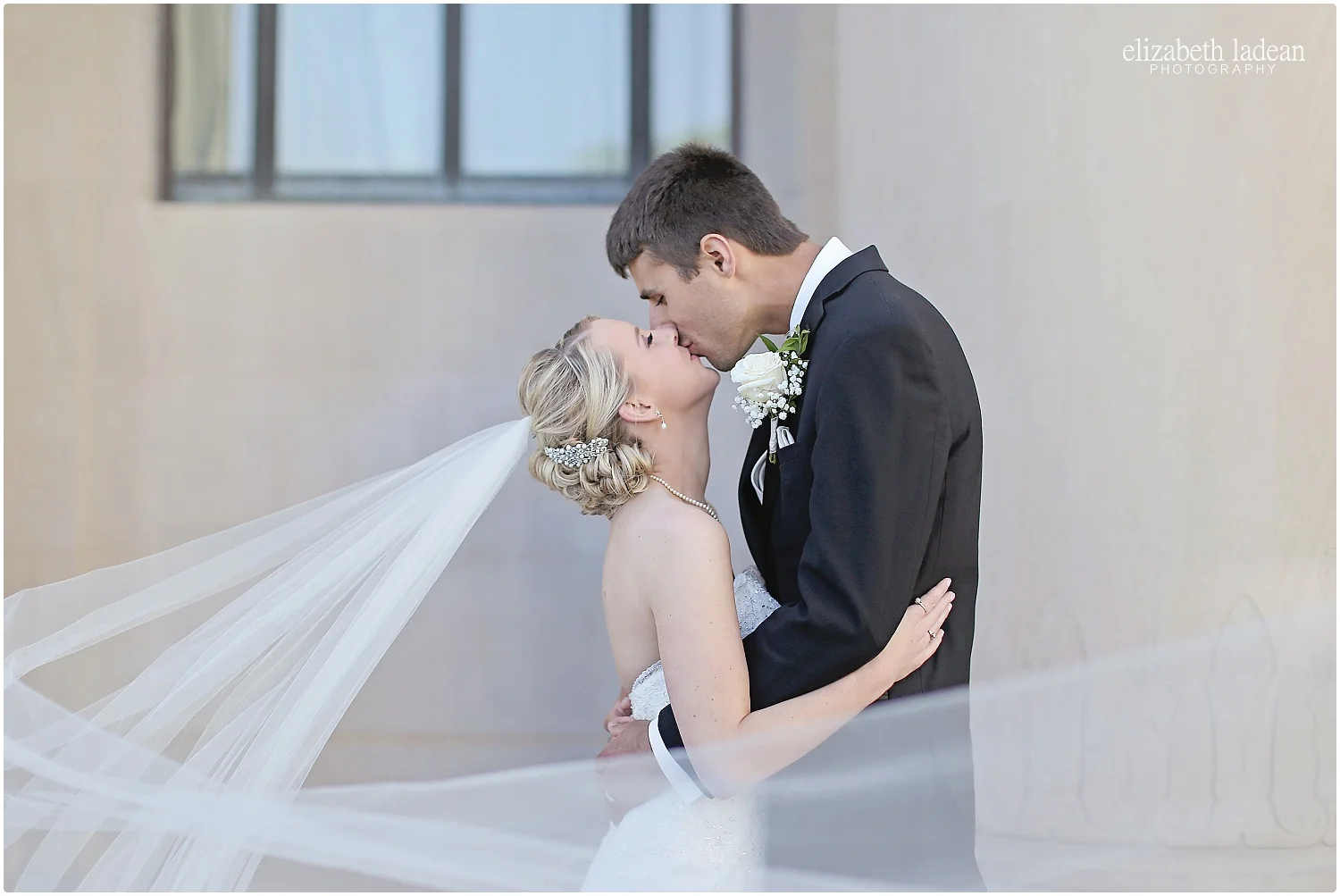 Our-Lady-Of-Sorrows-Heritage-Hall-Nelson-Atkins-KC-Weddings-Elizabeth-Ladean-Photography-A+S516-photo_6628.jpg