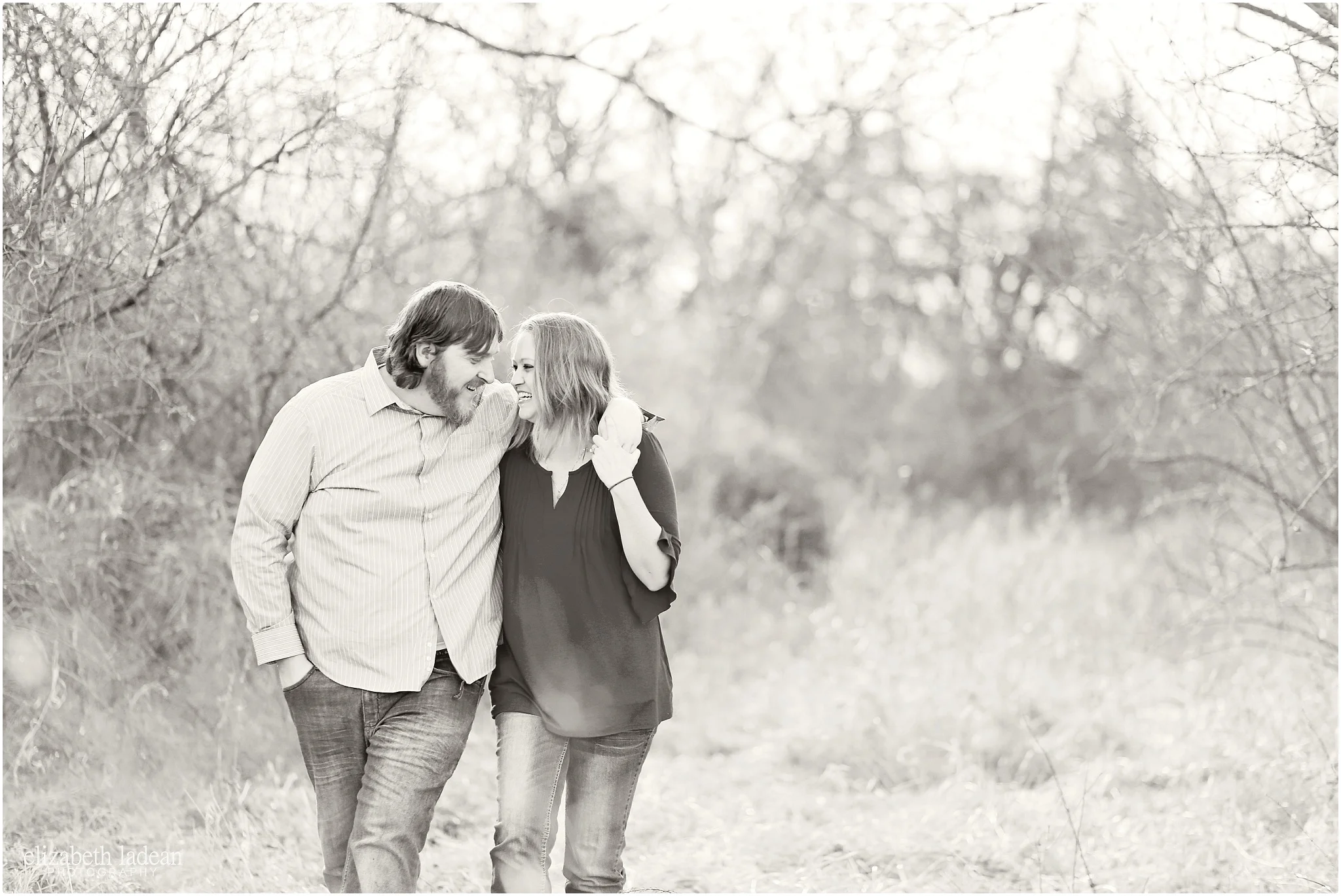 James-A-Reed-Park-Kansas-City-Engagement-Photographer-J+K-Elizabeth-Ladean-Photography-photo_8087.jpg
