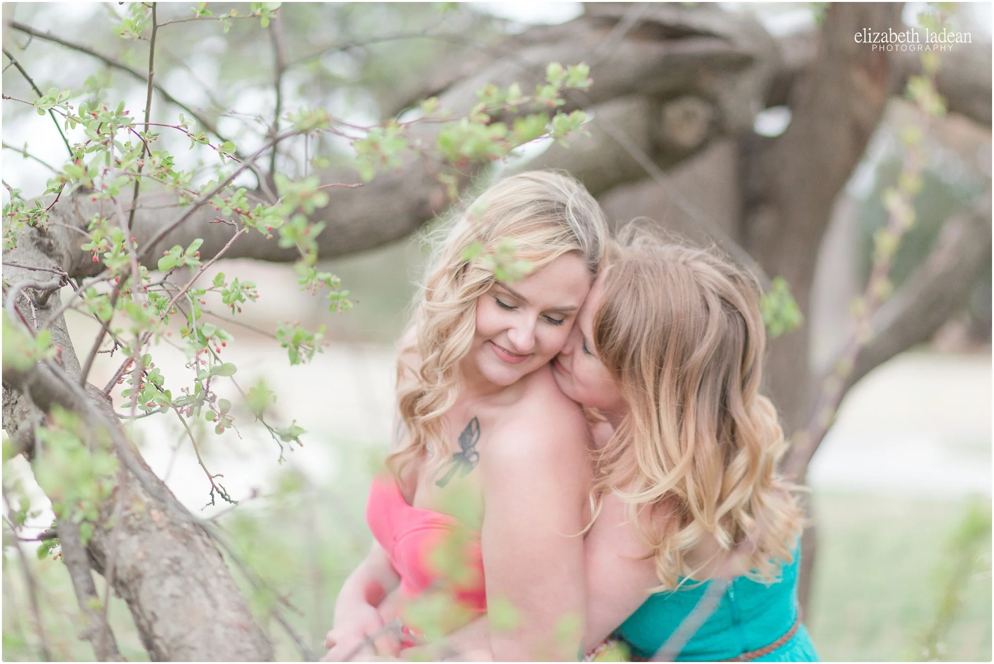Kansas-City-Engagement-Photographer-J+Rsp-Elizabeth-Ladean-Photography-photo_8126.jpg