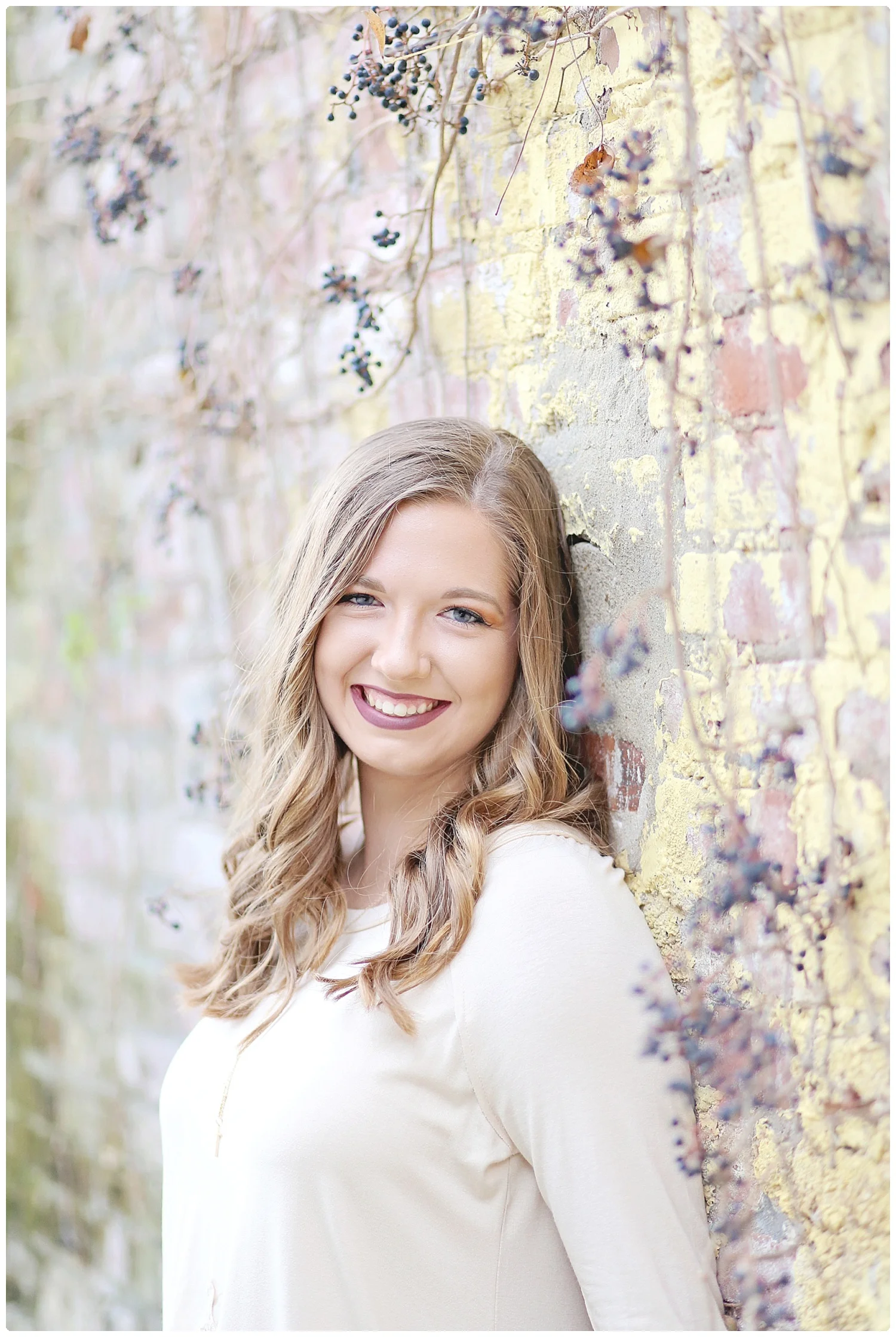 KC-Senior-Photography-Downtown-Parkville-Elizabeth-Ladean-photo-2017-05-19_0003.jpg
