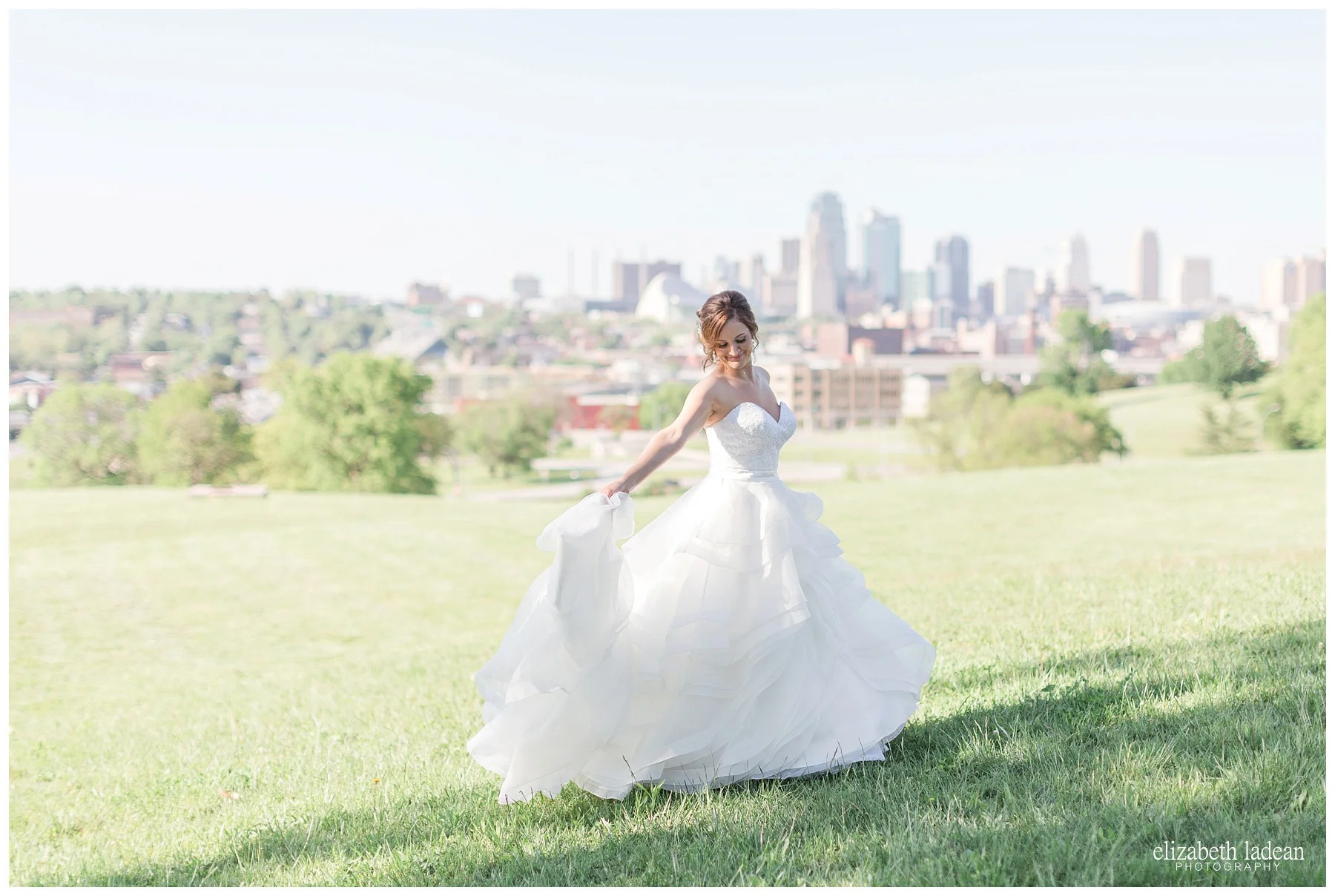 Terrace-on-Grand-Kansas-City-Wedding-Photography-C+J-0506-Elizabeth-Ladean-Photography-photo_0637.jpg