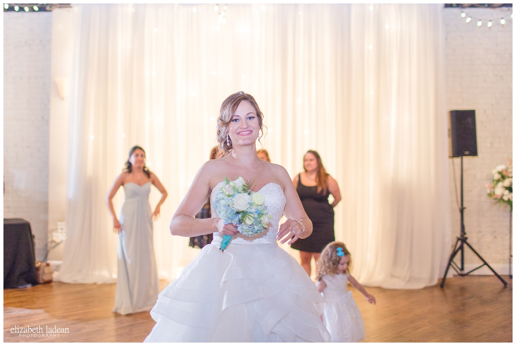 Terrace-on-Grand-Kansas-City-Wedding-Photography-C+J-0506-Elizabeth-Ladean-Photography-photo_0659.jpg