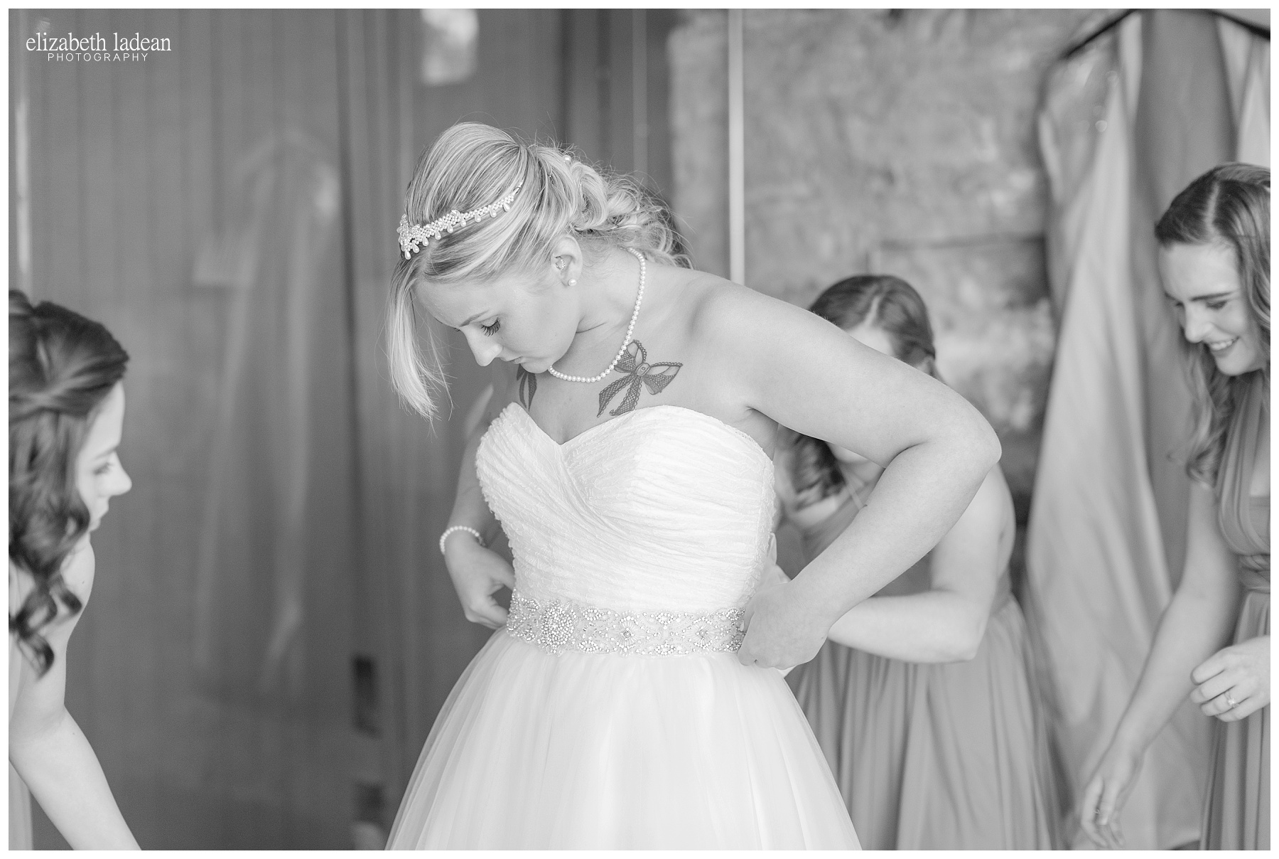 Thompson-Barn-Kansas-Wedding-Photography-R+J-0505-Elizabeth-Ladean-Photography-photo_0674.jpg