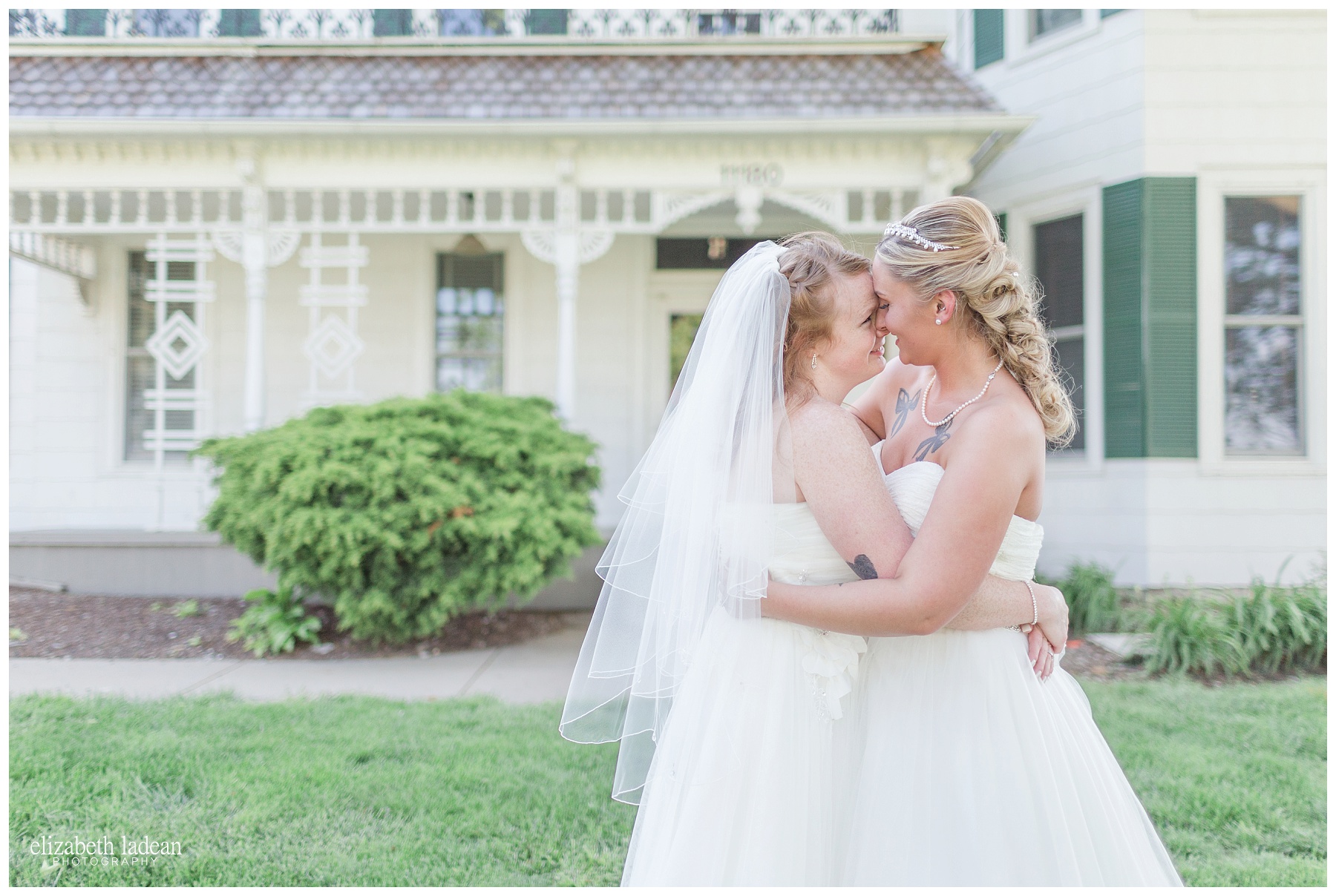 Thompson-Barn-Kansas-Wedding-Photography-R+J-0505-Elizabeth-Ladean-Photography-photo_0696.jpg