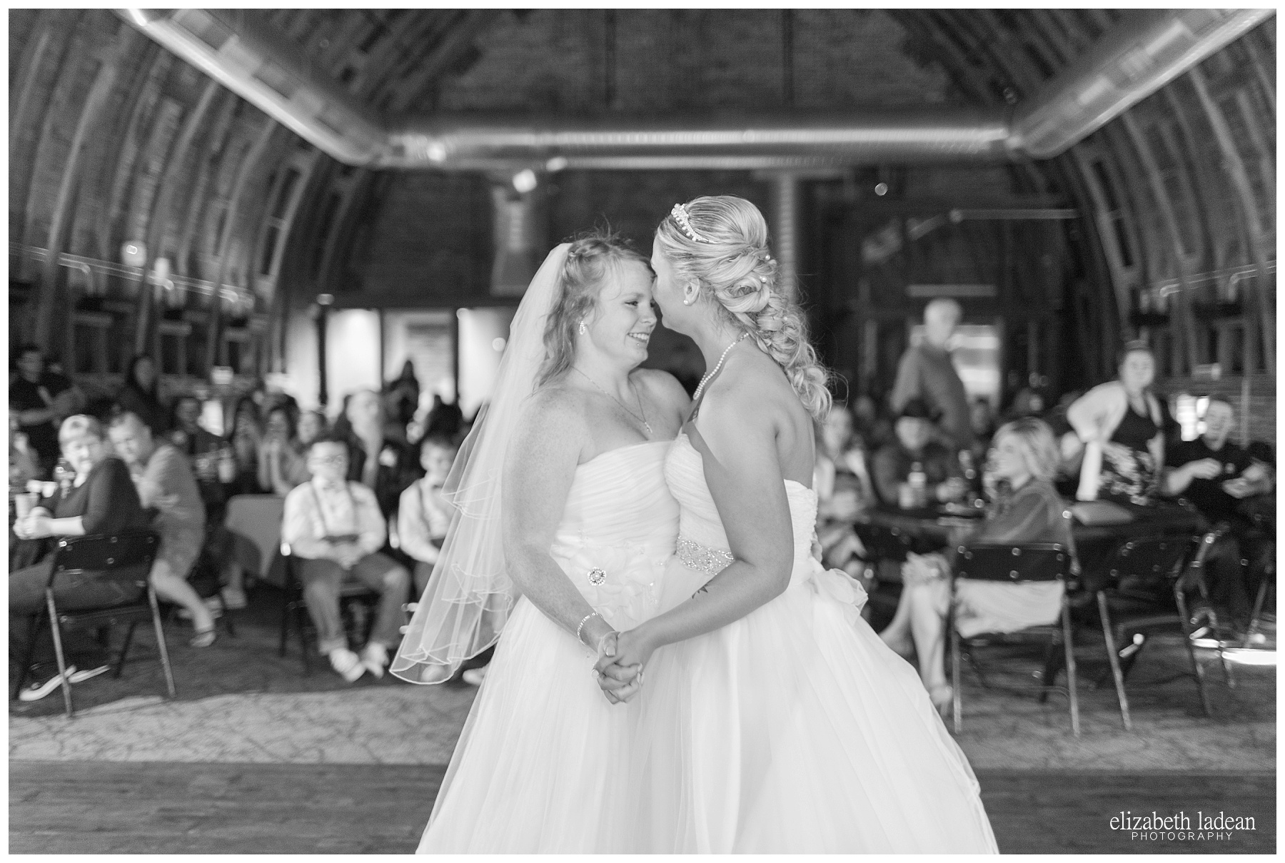 Thompson-Barn-Kansas-Wedding-Photography-R+J-0505-Elizabeth-Ladean-Photography-photo_0713.jpg