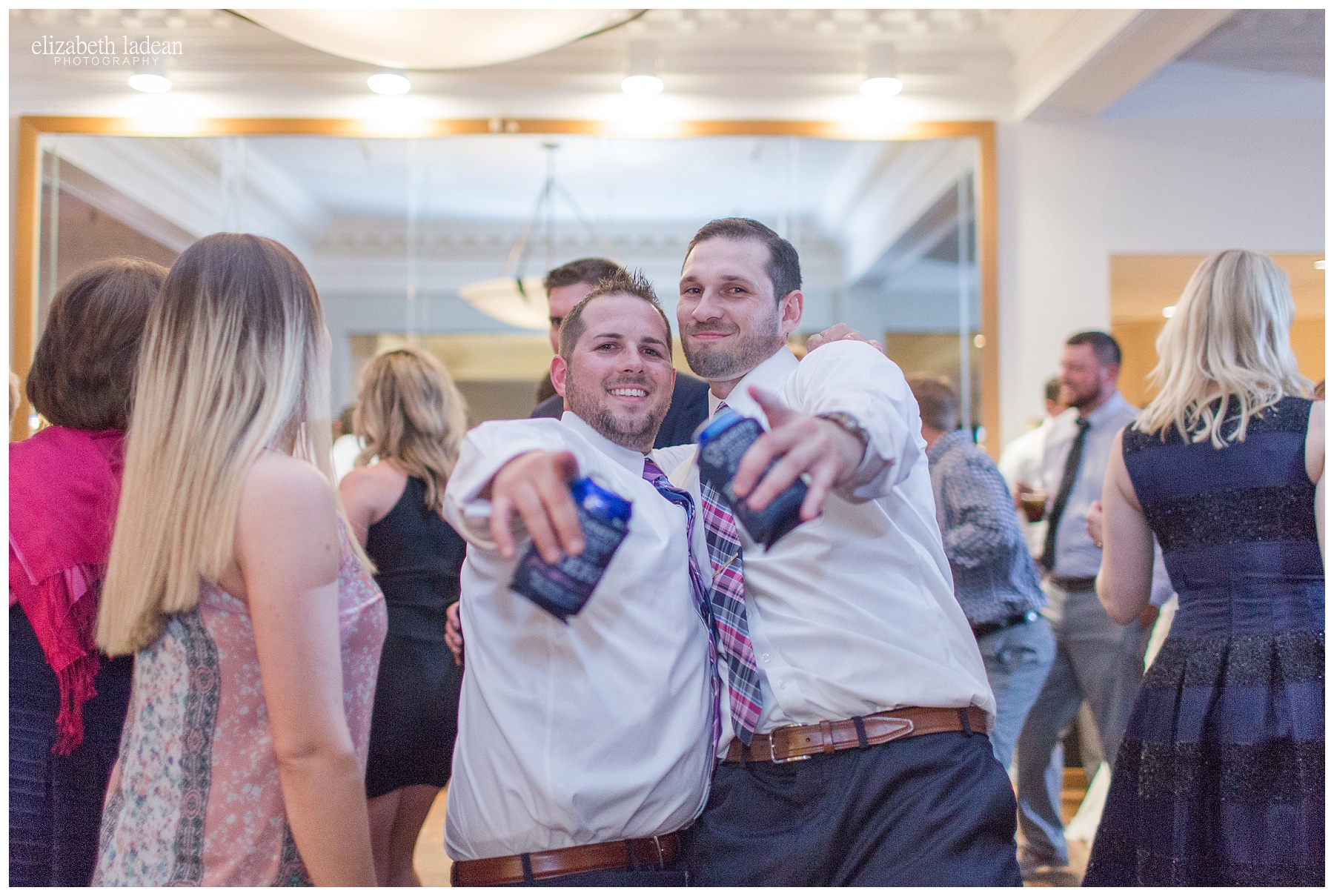 Hillcrest-Country-Club-Kansas-City-Wedding-Photography-E+J-0520-Elizabeth-Ladean-Photography-photo_0893.jpg