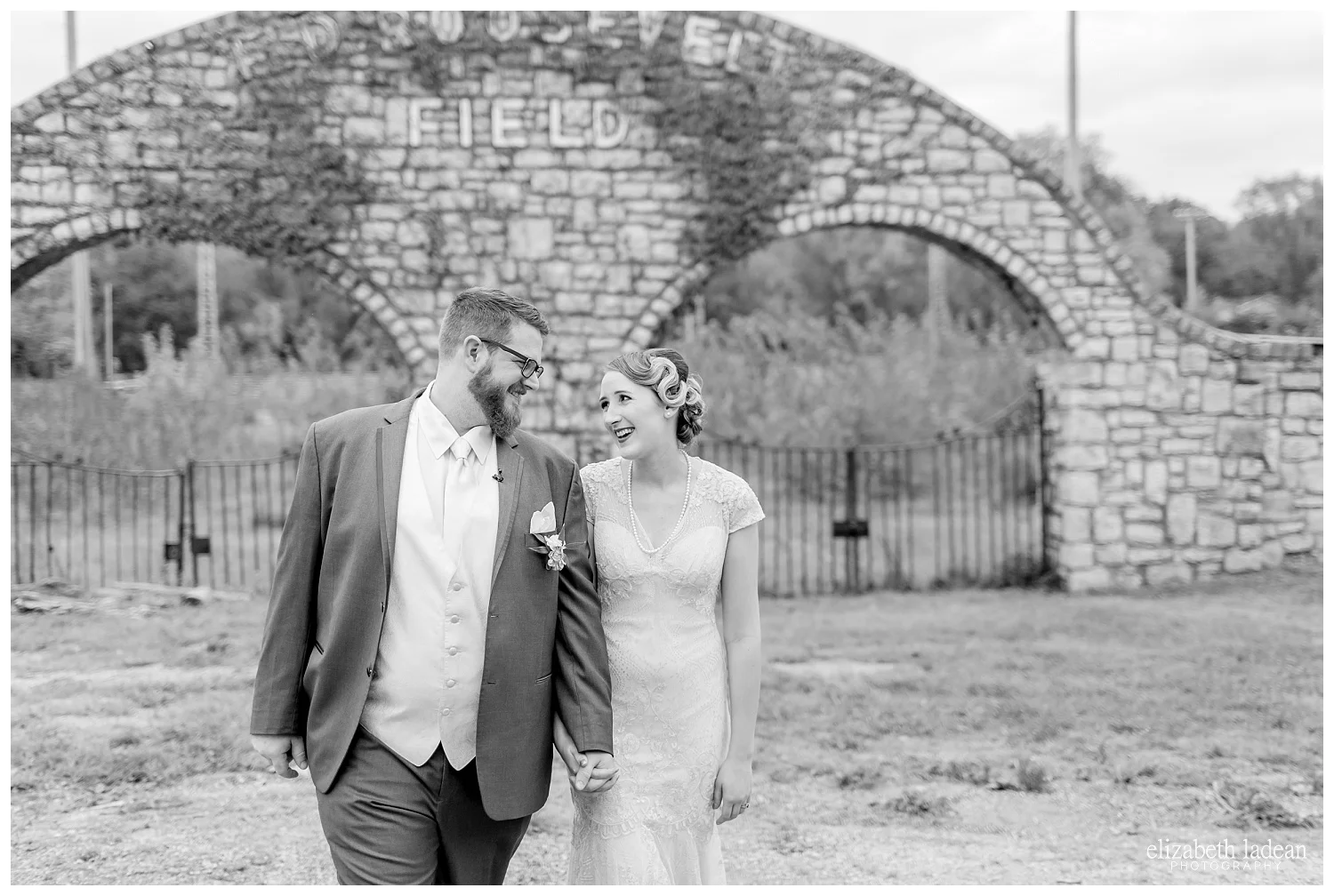 Flander-Hall-Excelsior-Springs-Wedding-Photos-J+C1021-Kansas-City-Elizabeth-Ladean-Photography-photo-_4888.jpg