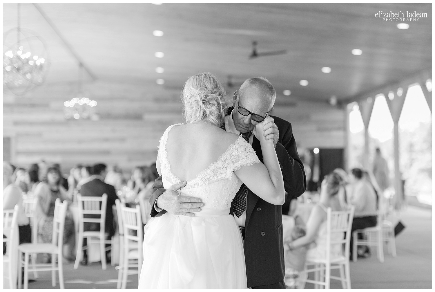 Kansas-City-KC-Wedding-Photographer-2017BestOf-Elizabeth-Ladean-Photography-photo-_5965.jpg