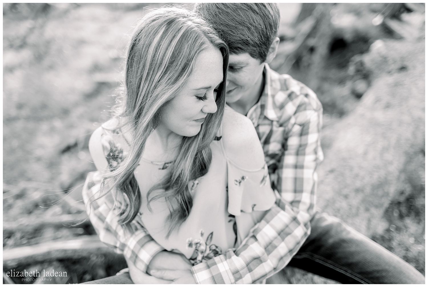 KC-Engagement-photographer-Farm-engagement-T+J-elizabeth-ladean-photography-photo-_7336.jpg