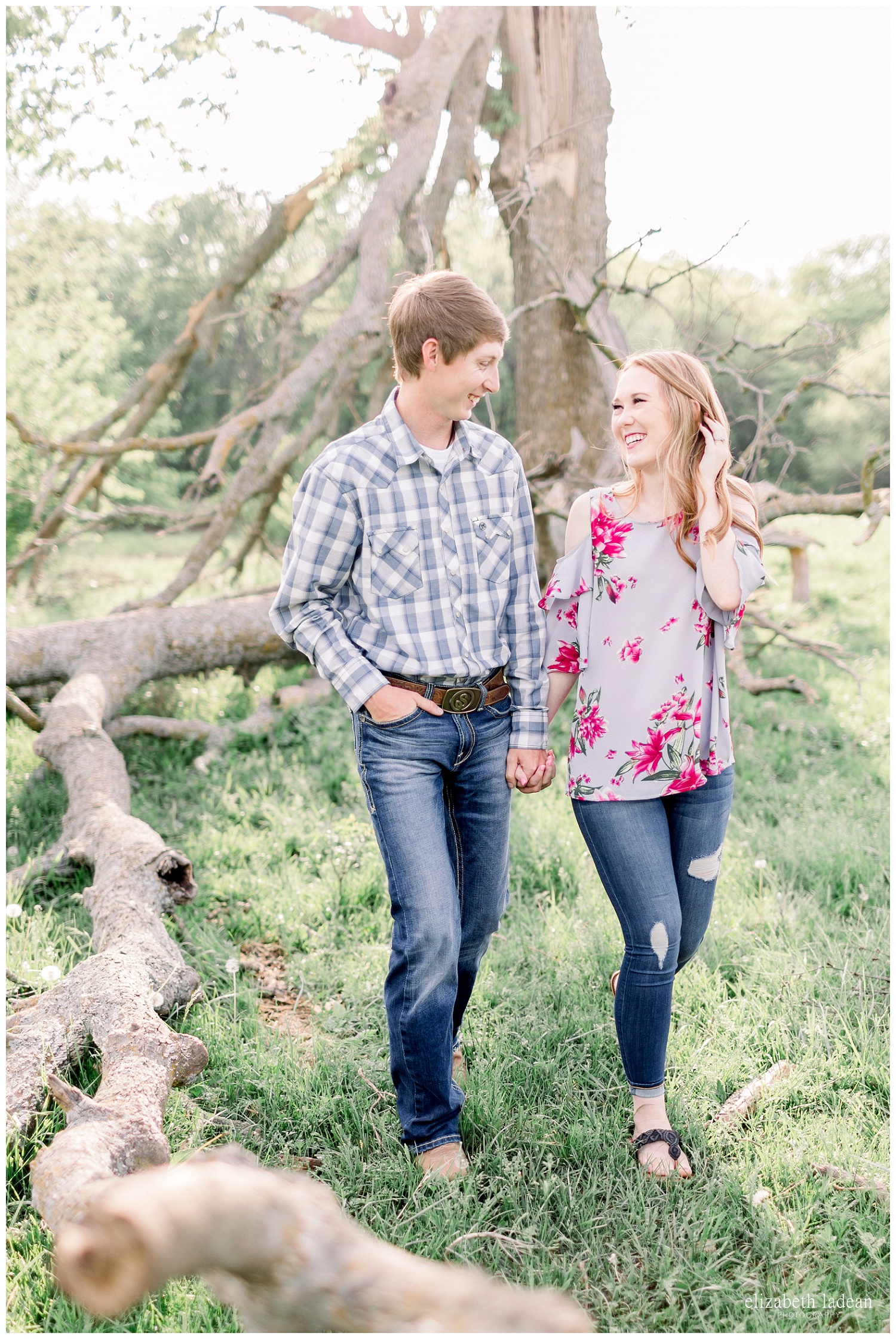 KC-Engagement-photographer-Farm-engagement-T+J-elizabeth-ladean-photography-photo-_7335.jpg