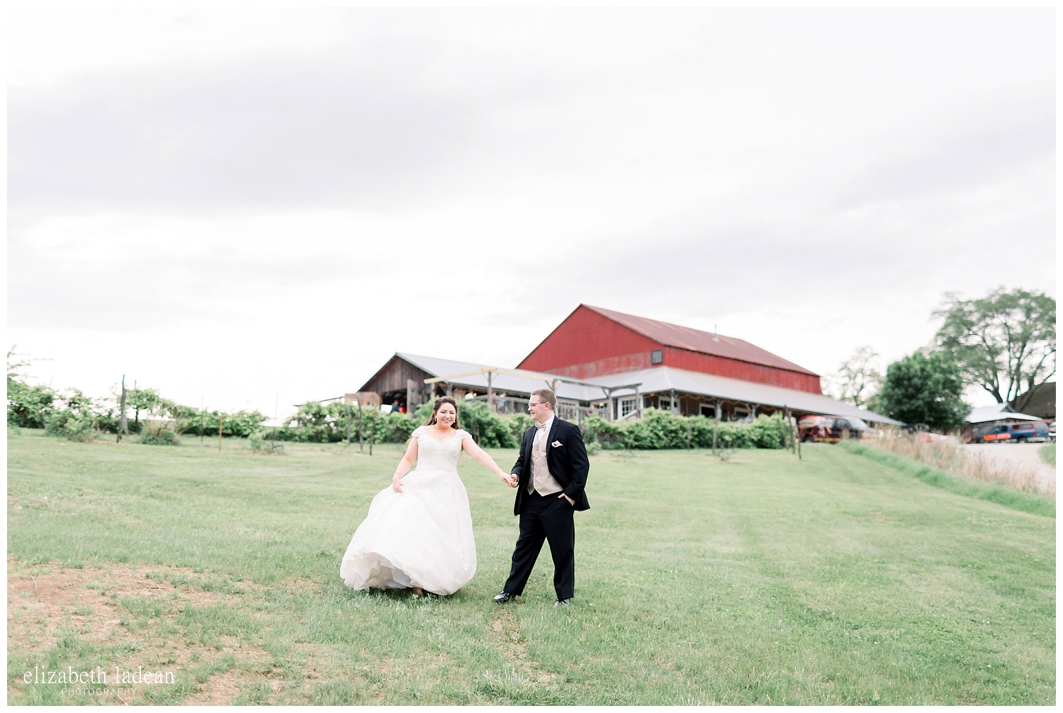 KC-Wedding-Weston-Red-Barn-Farm-S+A-elizabeth-ladean-photography-photo-_7458.jpg