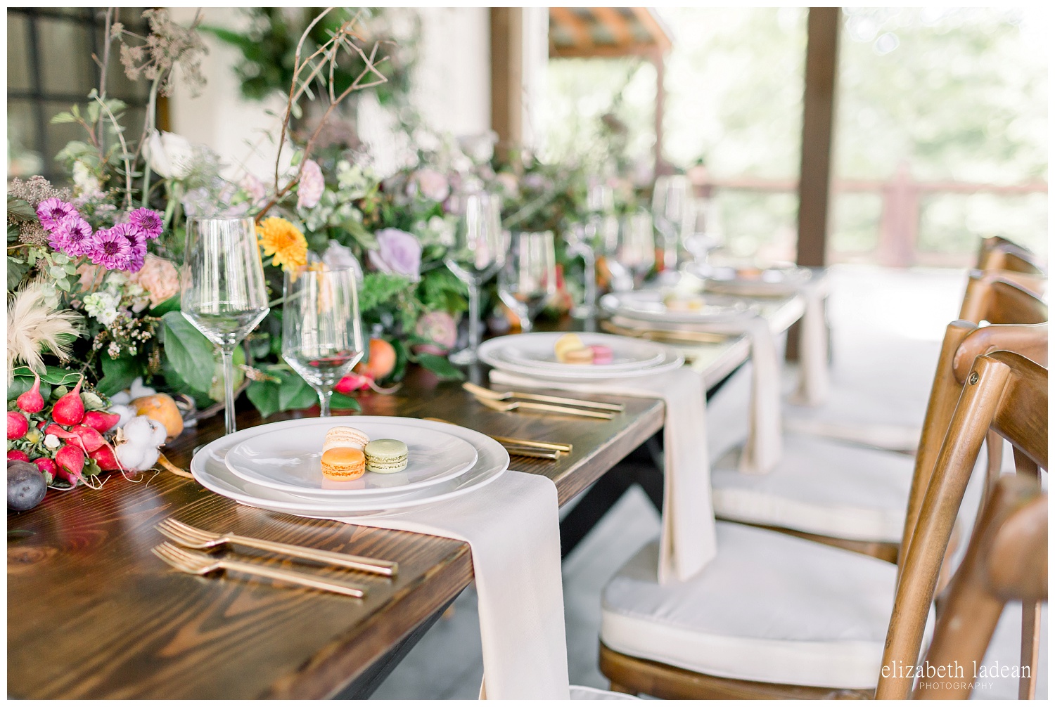 Modern-Woodland-Style-Wedding-Barn-at-Riverbend-June2018-elizabeth-ladean-photography-photo-_9163.jpg