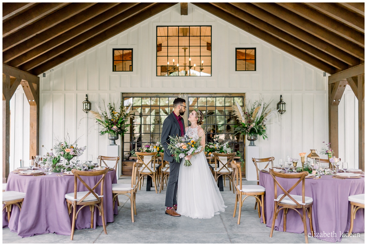 Modern-Woodland-Style-Wedding-Barn-at-Riverbend-June2018-elizabeth-ladean-photography-photo-_9166.jpg